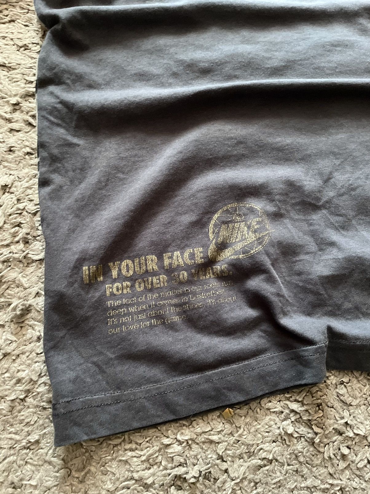 Nike × Vintage 00s Nike T-Shirt Streetwear Vintage Big Logo Swoosh Rare Size US L / EU 52-54 / 3 - 9 Thumbnail
