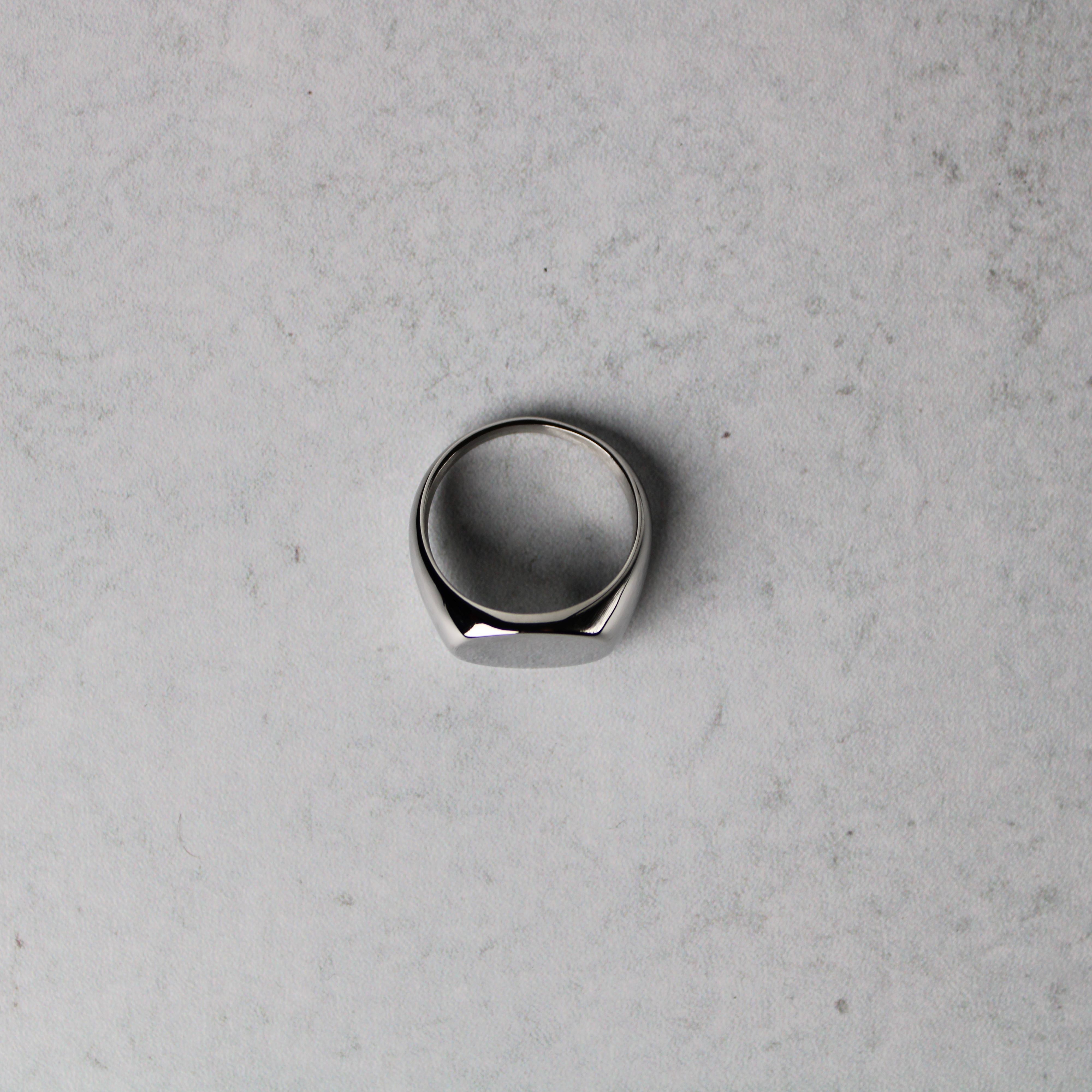Jewelry Silver Oval Signet Ring size 7-12 Size ONE SIZE - 4 Thumbnail