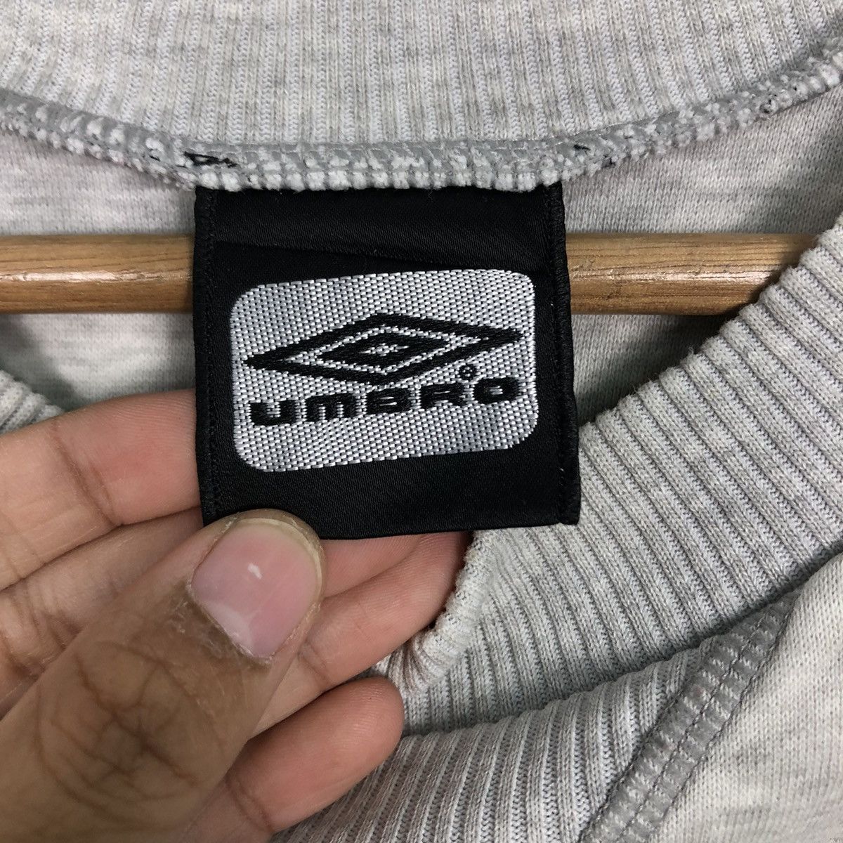 Japanese Brand × Vintage 📌Vintage Sweatshirt Umbro Big Logo Size US M / EU 48-50 / 2 - 15 Thumbnail