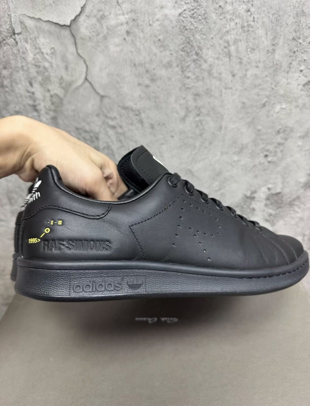 Adidas Adidas x RAF SIMONS Stan Smith,K37 Size US 8 / EU 41 - 7 Thumbnail