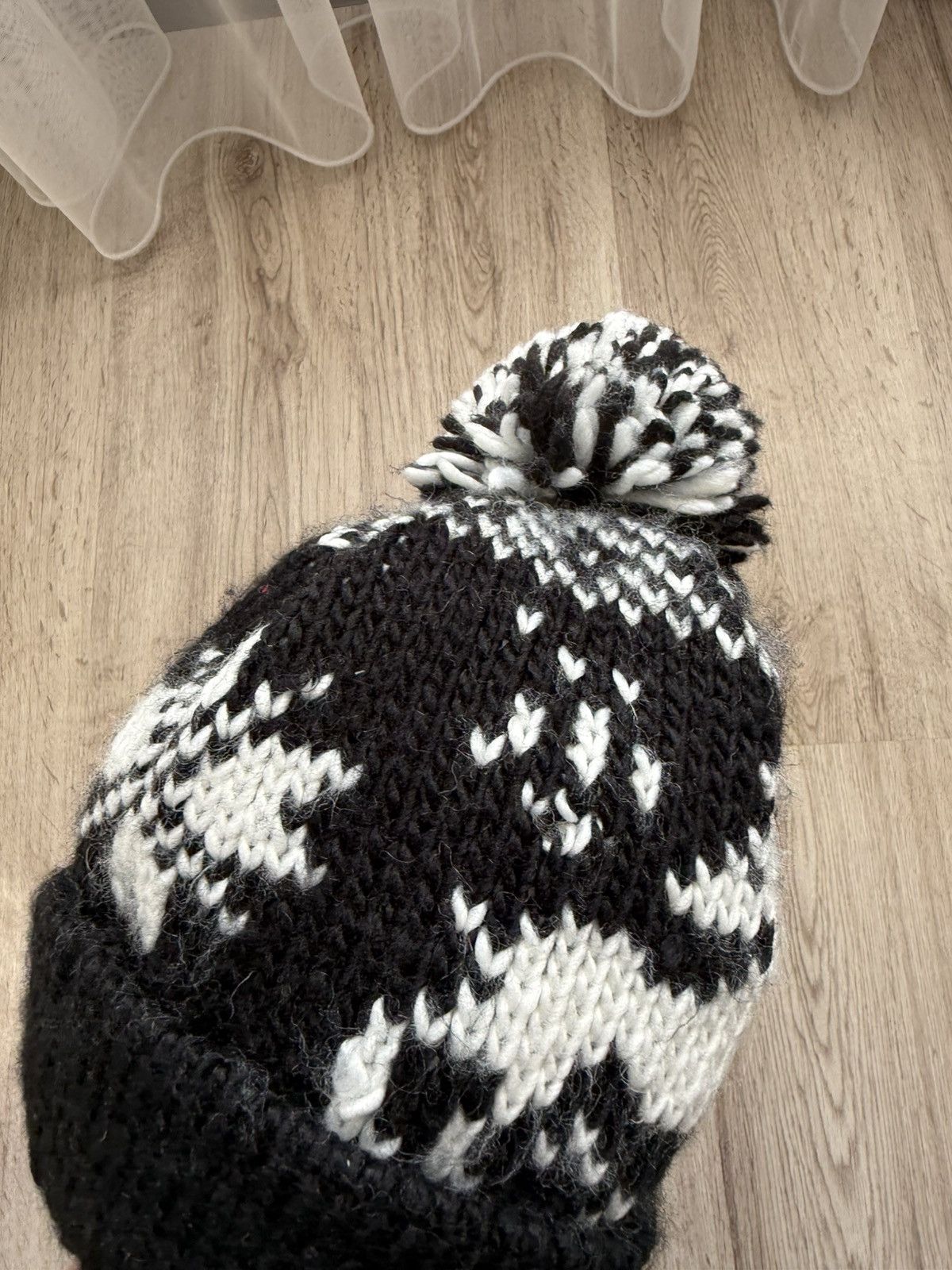 Moncler Moncler Logo Jacquard Pom Pom Hat Black White Wool Blend Size ONE SIZE - 14 Thumbnail