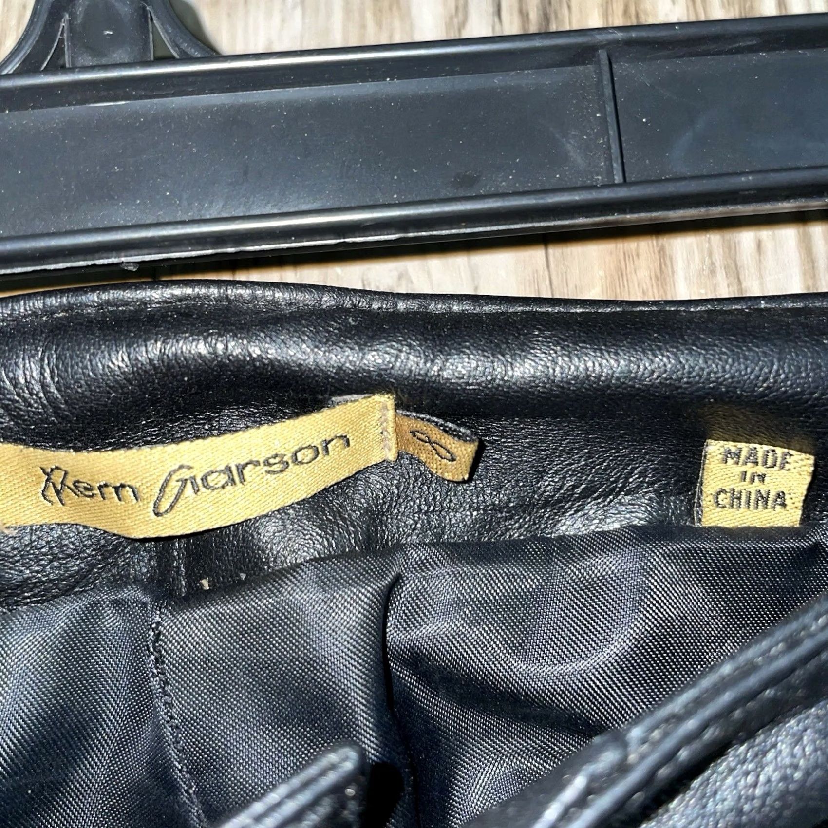 Vintage Rem Garson Black Genuine Leather Pants Womens Size 8x30 Size 40" / US 18 - 4 Thumbnail