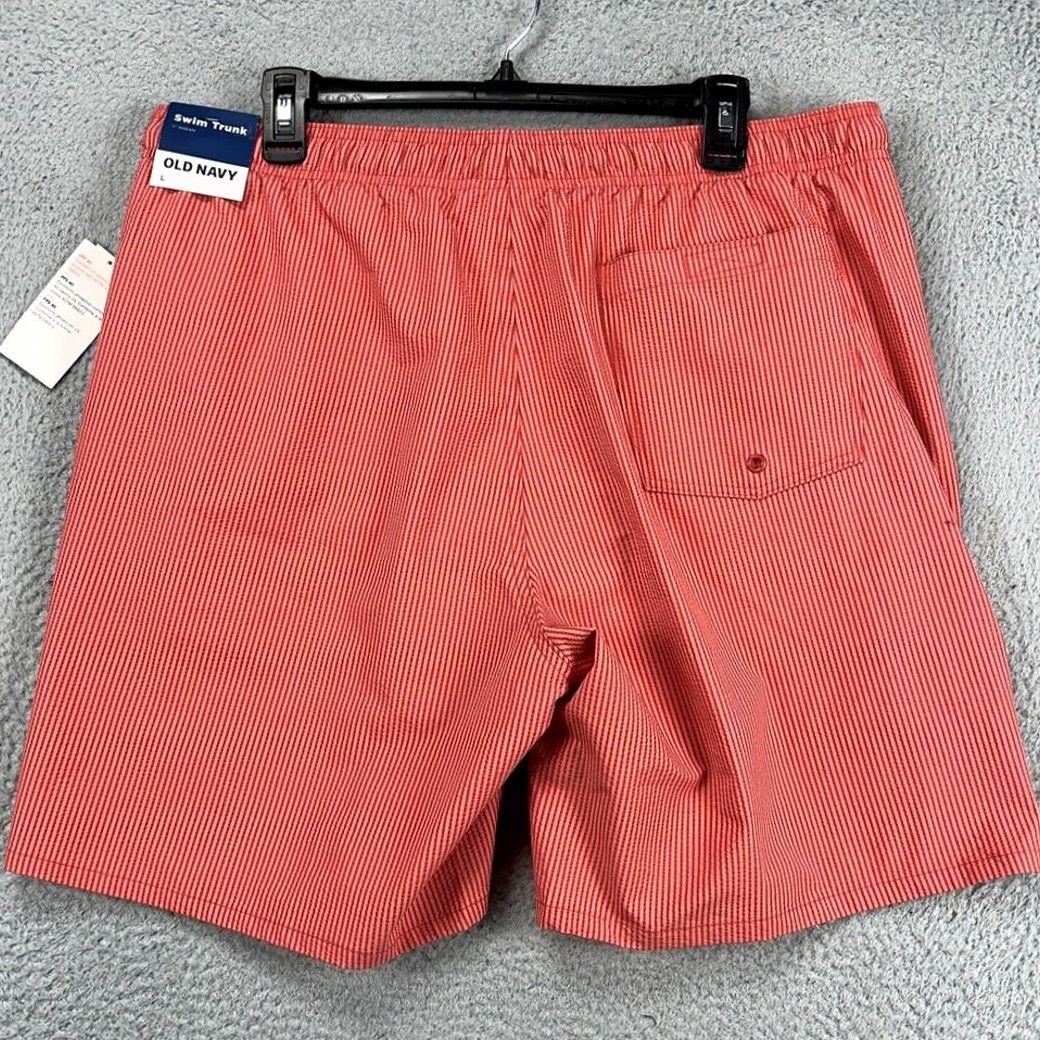 Old Navy VINTAGE? No. Old Navy Red Striped Board Shorts Mens Large - Lined Swim Trunks, Drawstring, Pockets, 8 Inseam, 37" Waist, NEW Size US 33 - 3 Thumbnail