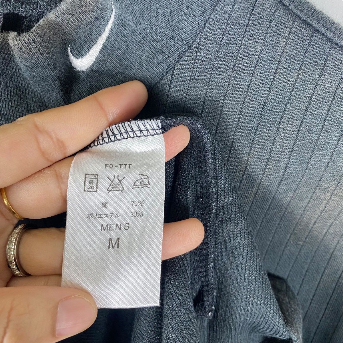 Nike × Vintage Vintage 90's NIKE Small Swoosh Thermal Long Sleeve Shirt Size US M / EU 48-50 / 2 - 7 Thumbnail