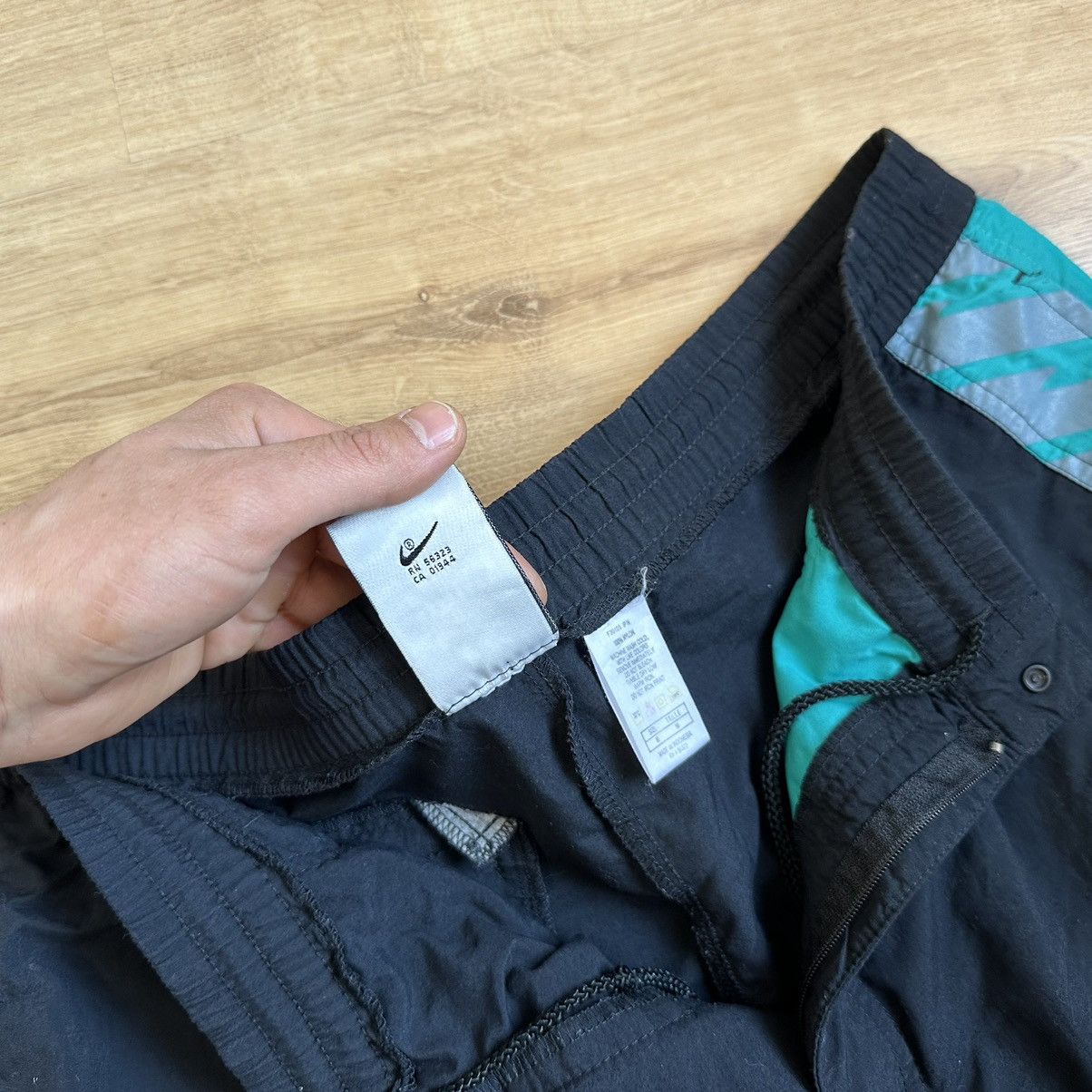Nike × Vintage Vintage Nike Andre Agassi Tennis Challenge Court Shorts Size US 32 / EU 48 - 5 Thumbnail