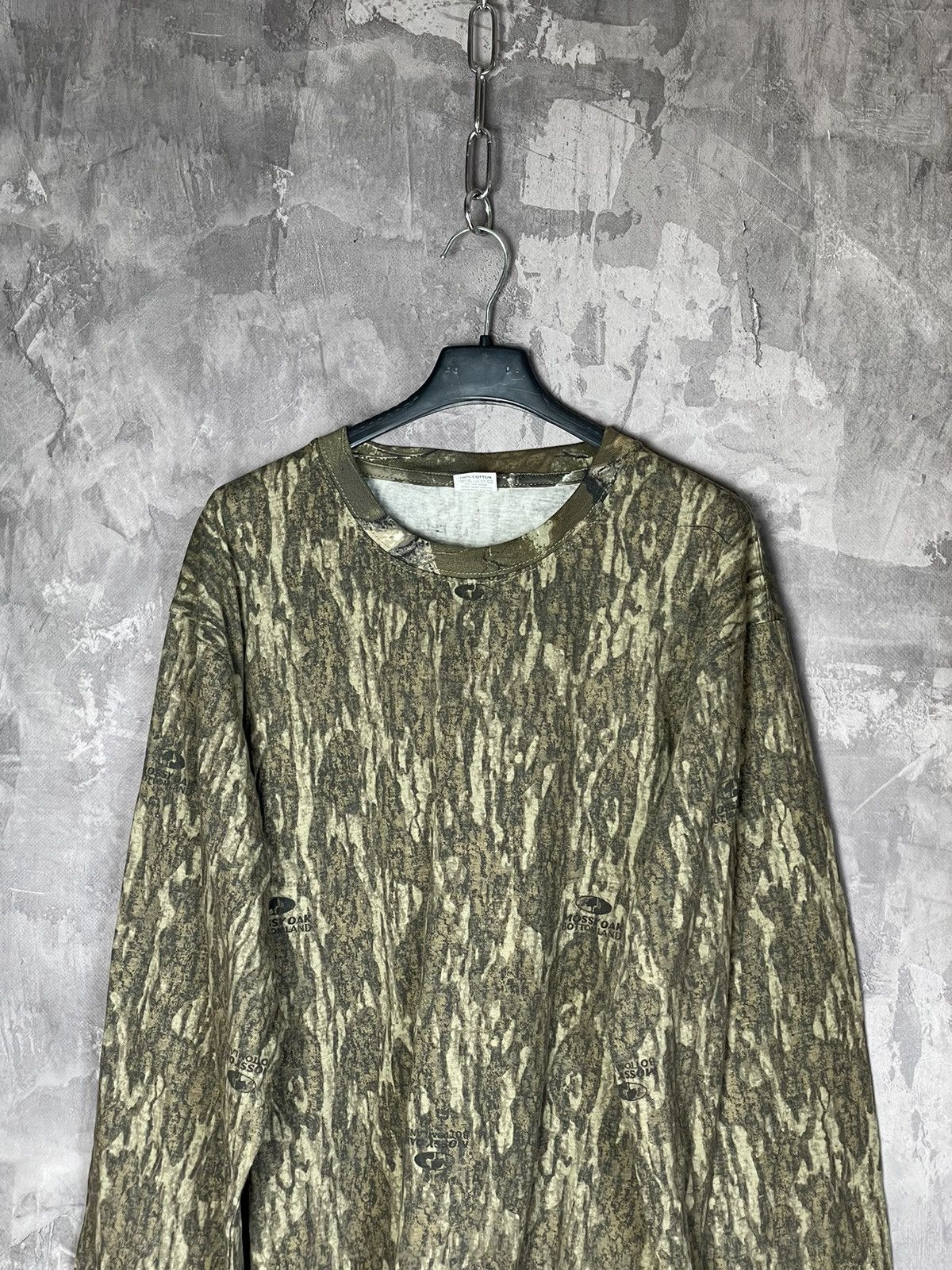 Carhartt × Mossy Oaks × Vintage Crazy Vintage Mossy Oak Camo Long Sleeve T Shirt Style Faded Size US XL / EU 56 / 4 - 2 Thumbnail