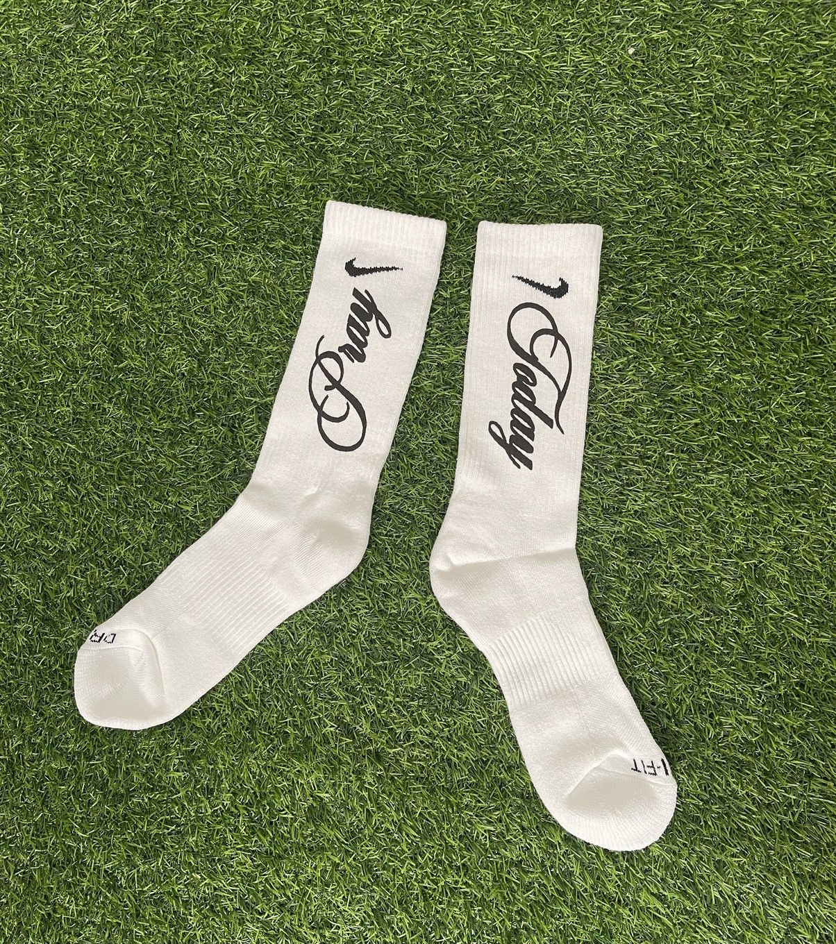 Nike NIKE CUSTOM “PRAY TODAY” SOCKS Size ONE SIZE - 1 Thumbnail