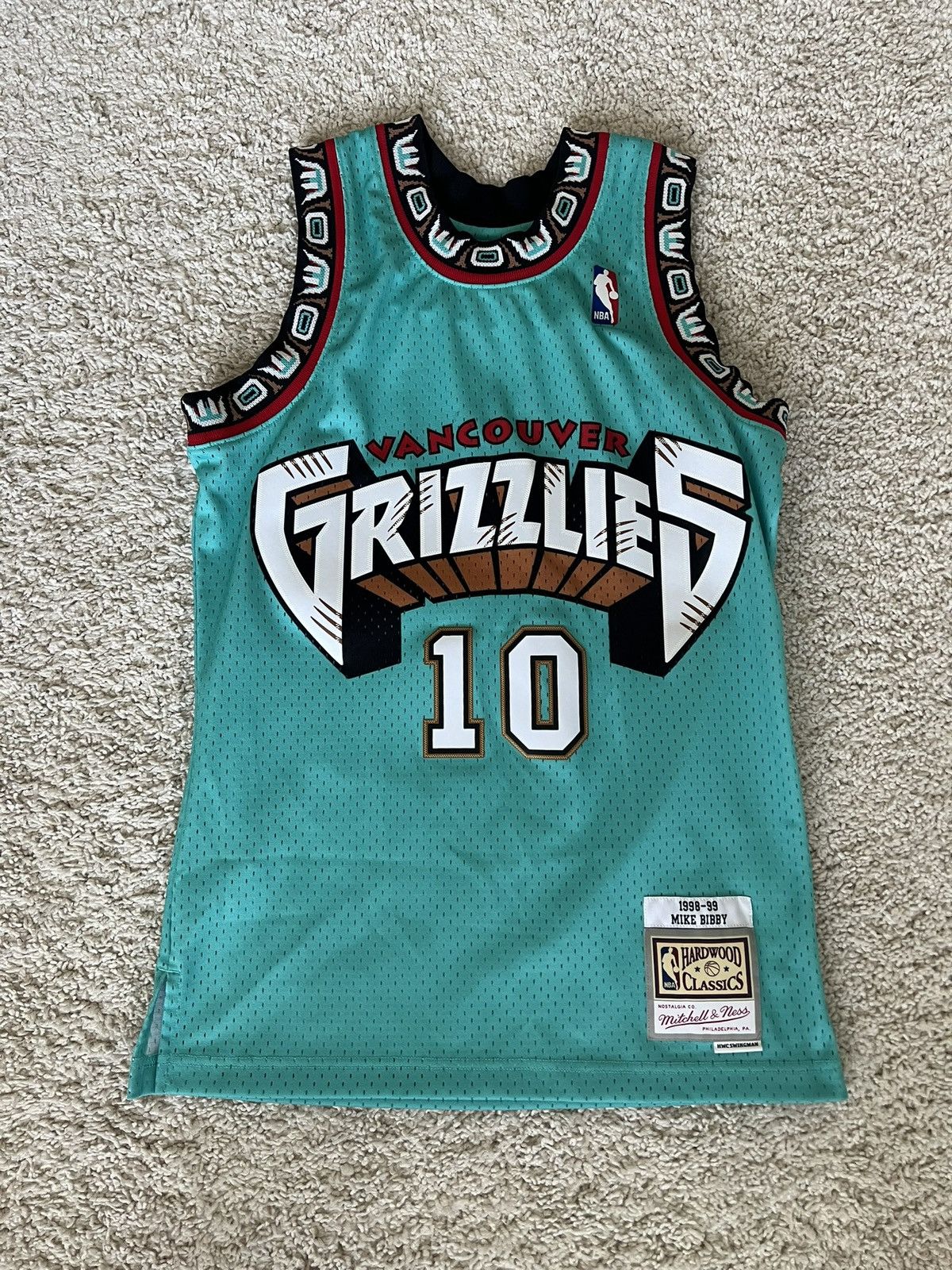 Mitchell & Ness Turquoise and Black Mitchell & Ness NBA Mike Bibby Jersey Size US S / EU 44-46 / 1 - 1 Thumbnail