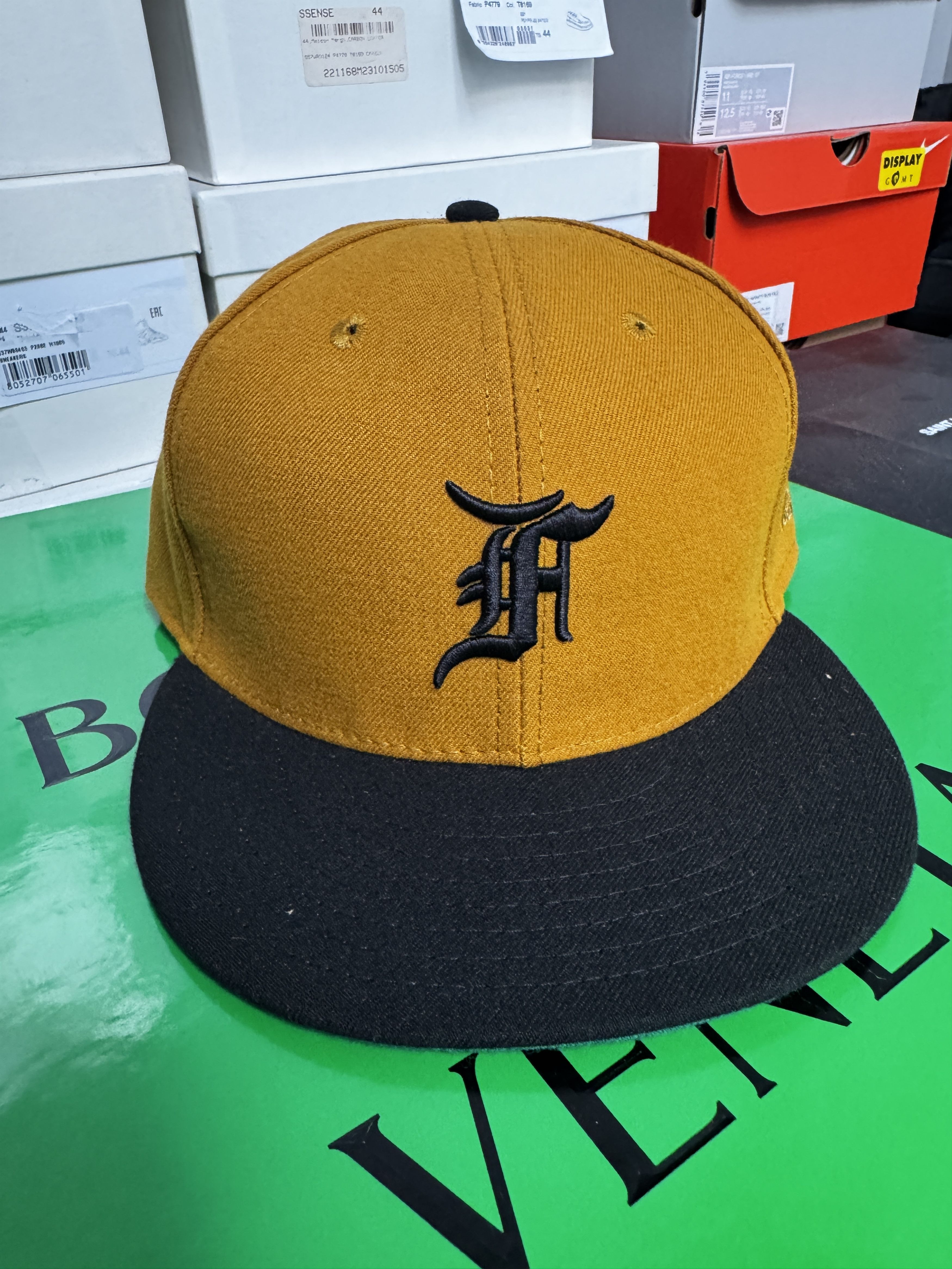 【着後レビューで 送料無料】 Fear of Cap Era New Collection 5th God of Fear Era New × God 帽子