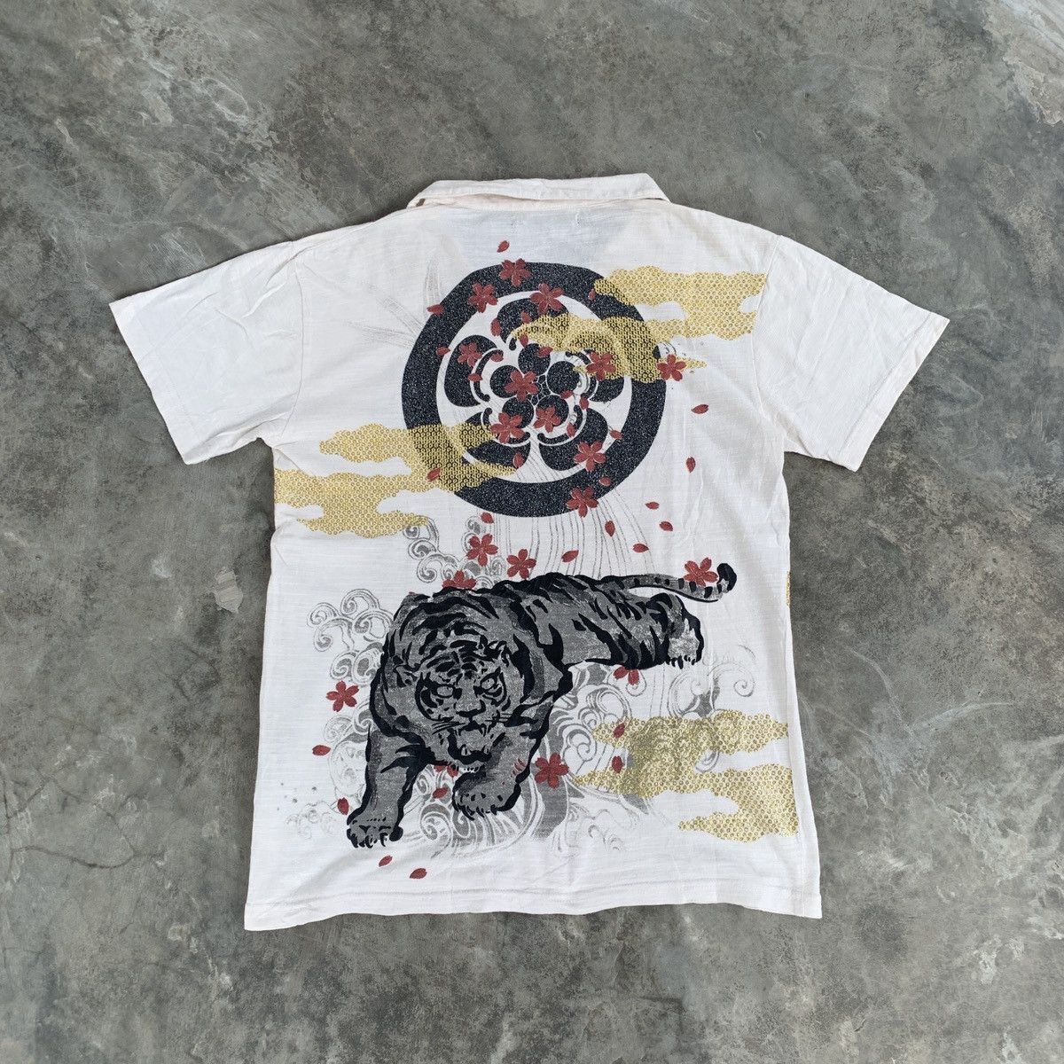 Karakuri Tamashii Karakuri Tamashi Tiger Japan Designer Polo Shirt Size US L / EU 52-54 / 3 - 8 Thumbnail