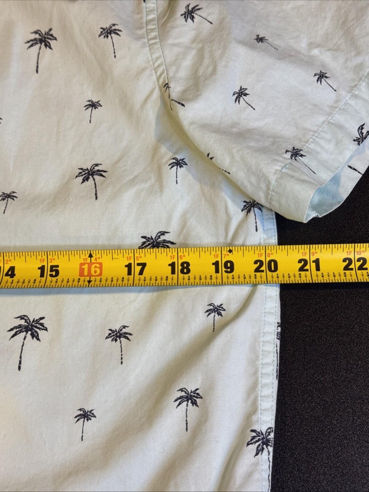 Denim & Flower Denim & Flower Men's Med Slim SS Button Down Palm Tree (637) Size US M / EU 48-50 / 2 - 7 Thumbnail
