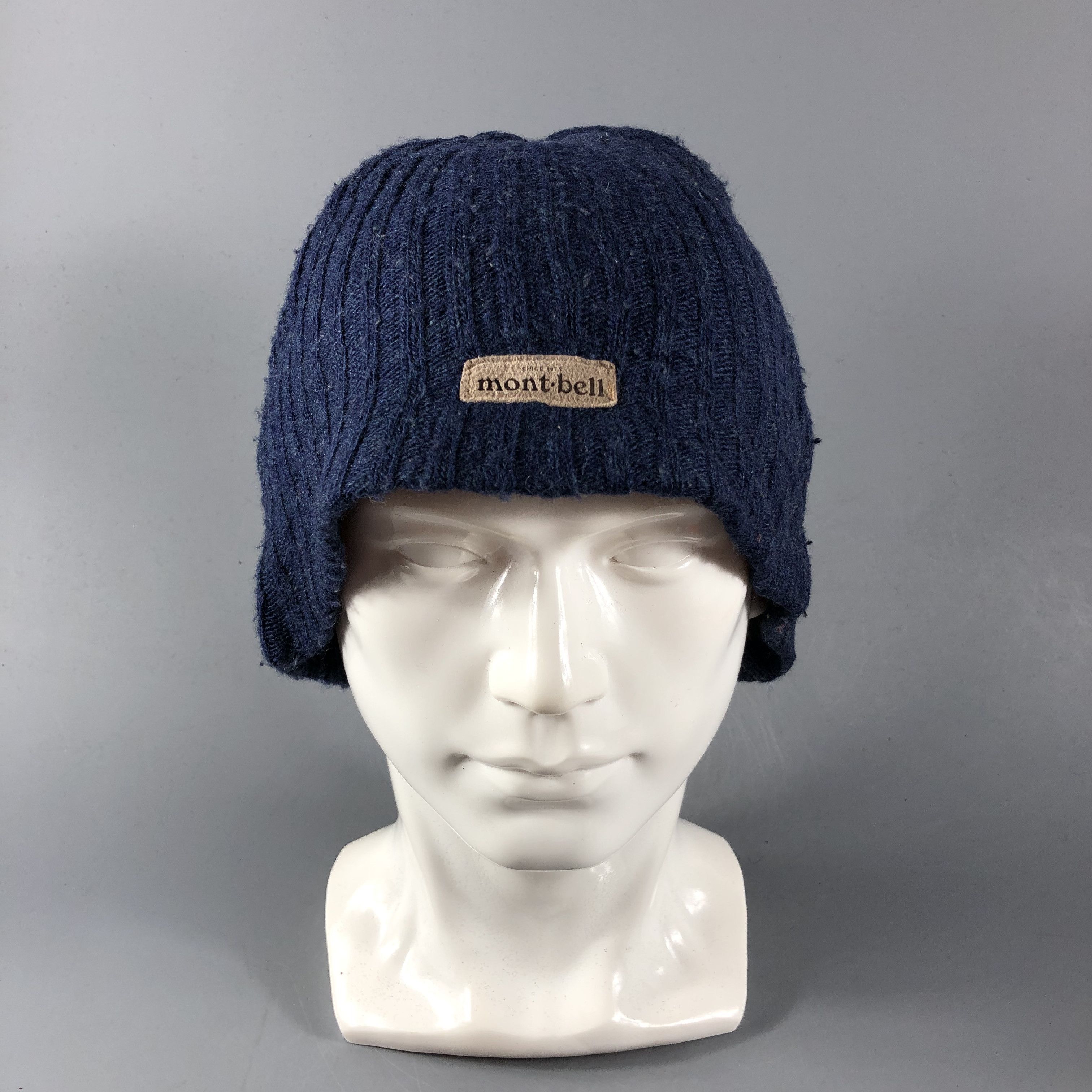image of Montbell Pleated Beanie Snowcap Snow Hat B681, Men's