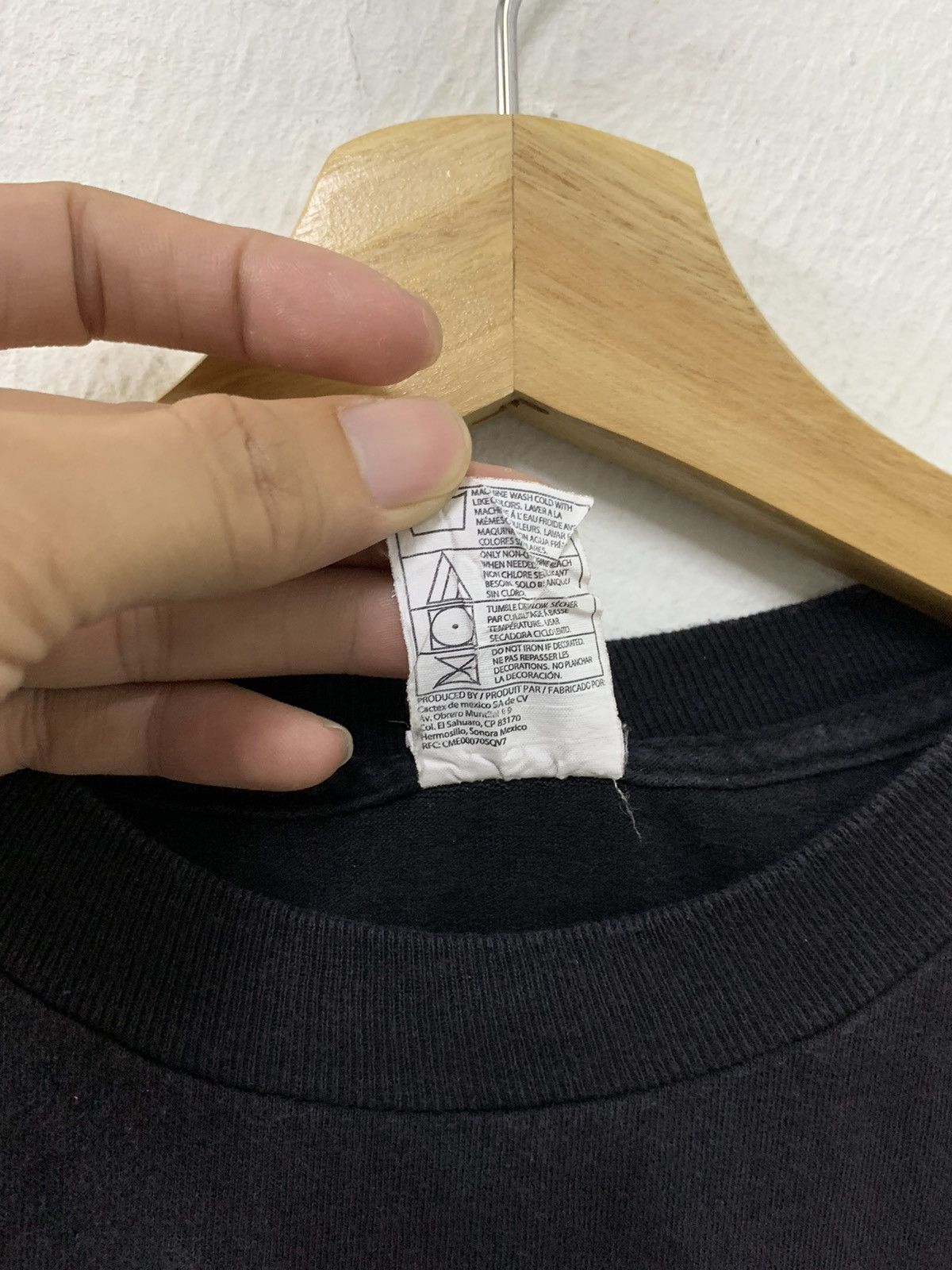 Alstyle × Vintage Distressed Women Roll Lick Smoke Blunt Weed Printed Size US XL / EU 56 / 4 - 8 Thumbnail