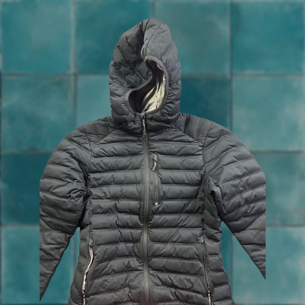 Mountain Hardwear Mountain Hardwear StretchDown Jacket Womens S Black Hooded Down Puffer Jacket Size S / US 4 / IT 40 - 1 Thumbnail