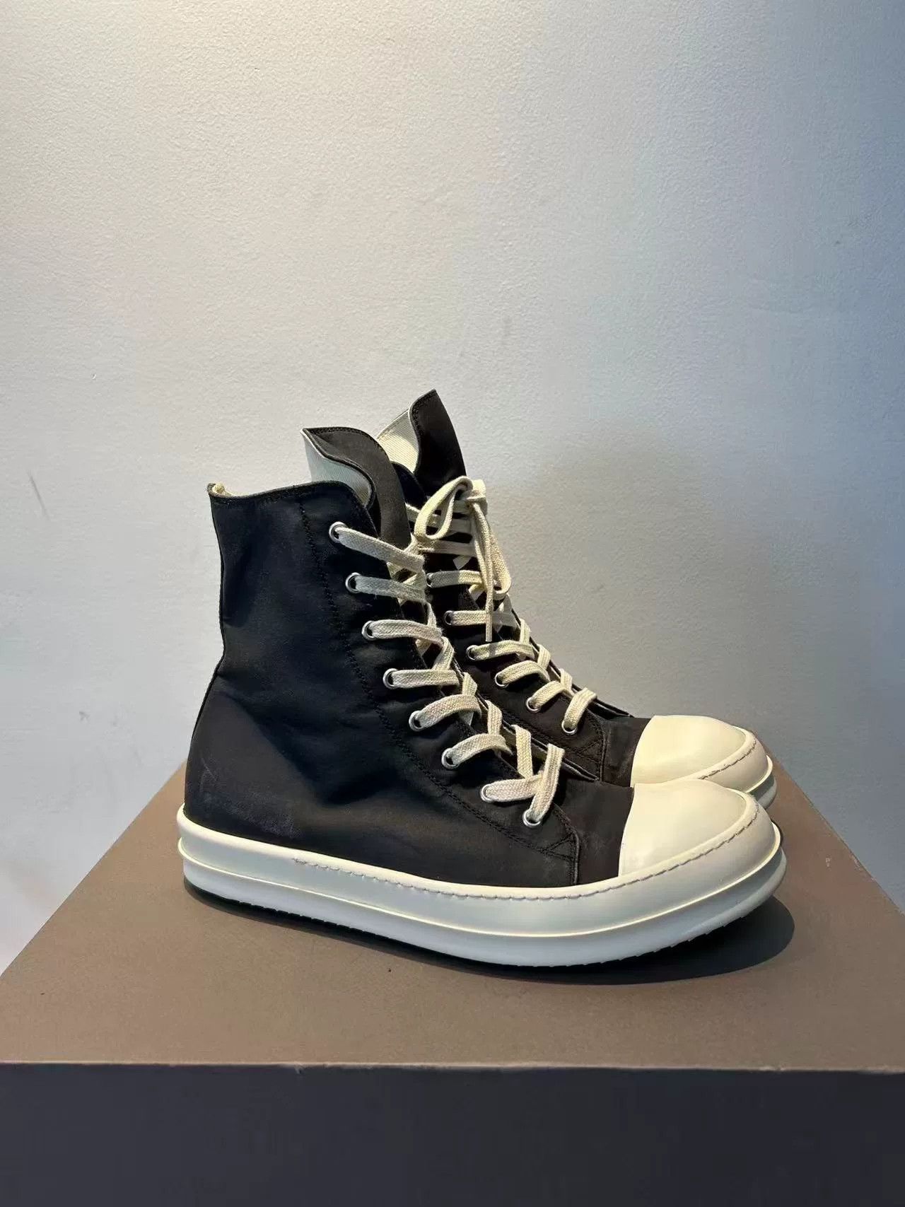 Rick Owens Rick Owens Hoodie 41 Men Size US M / EU 48-50 / 2 - 1 Thumbnail