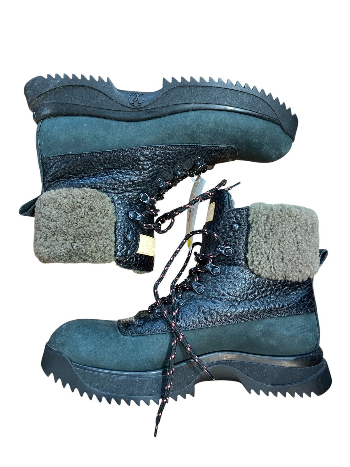 Louis Vuitton Louis Vuitton Shearling Boots Size US 8.5 / EU 41-42 - 4 Thumbnail