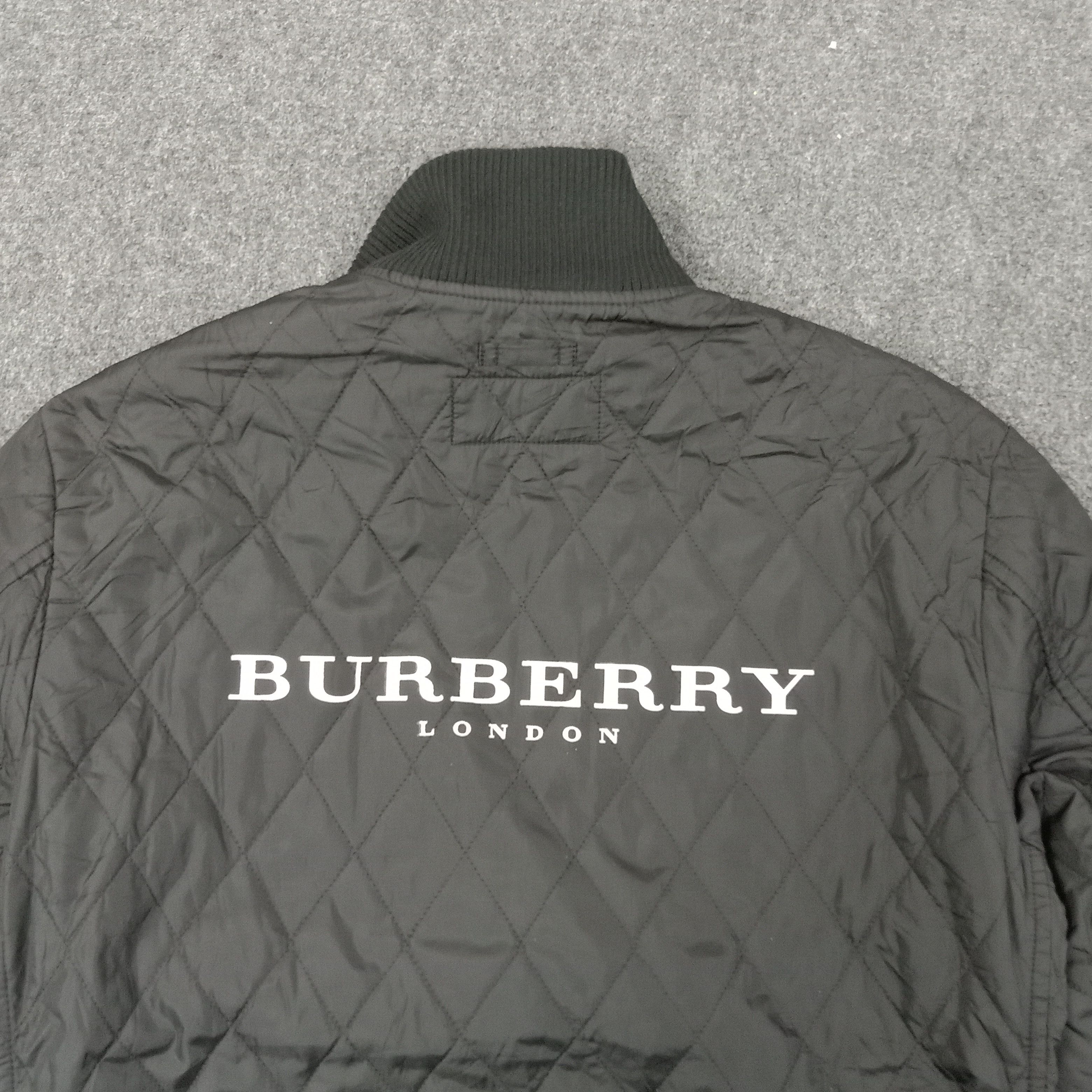 Burberry Burberry Black Label Italian Brand Jacket C243N34 Size XS / US 0-2 / IT 36-38 - 2 Thumbnail