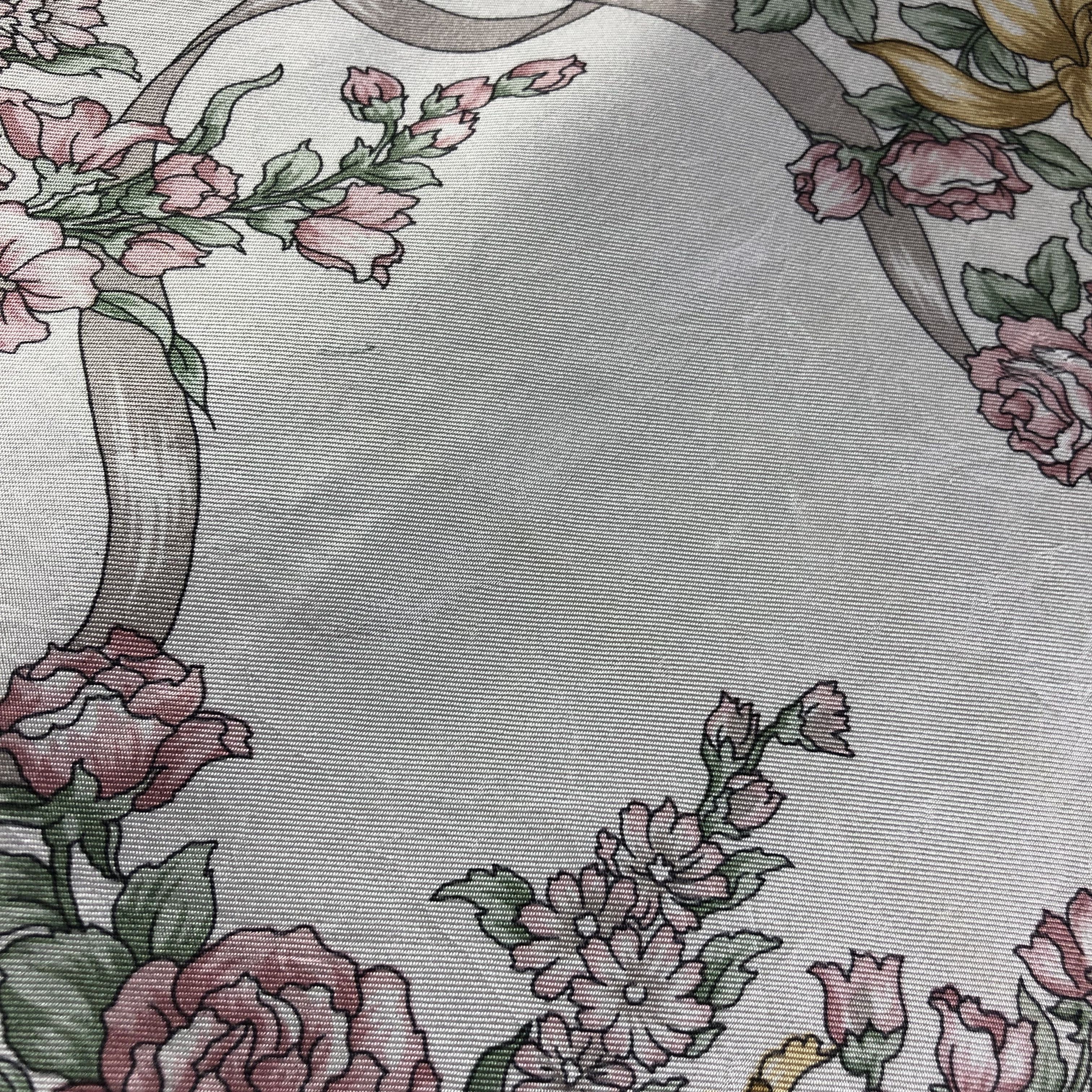 Japanese Brand Luxury Floral Silk Scarf M518 Size ONE SIZE - 7 Thumbnail