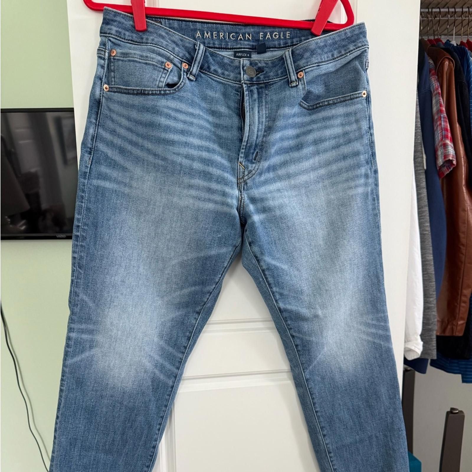 American Eagle Outfitters American Eagle Outfitters Men's Blue Jeans Size US 34 / EU 50 - 1 Thumbnail