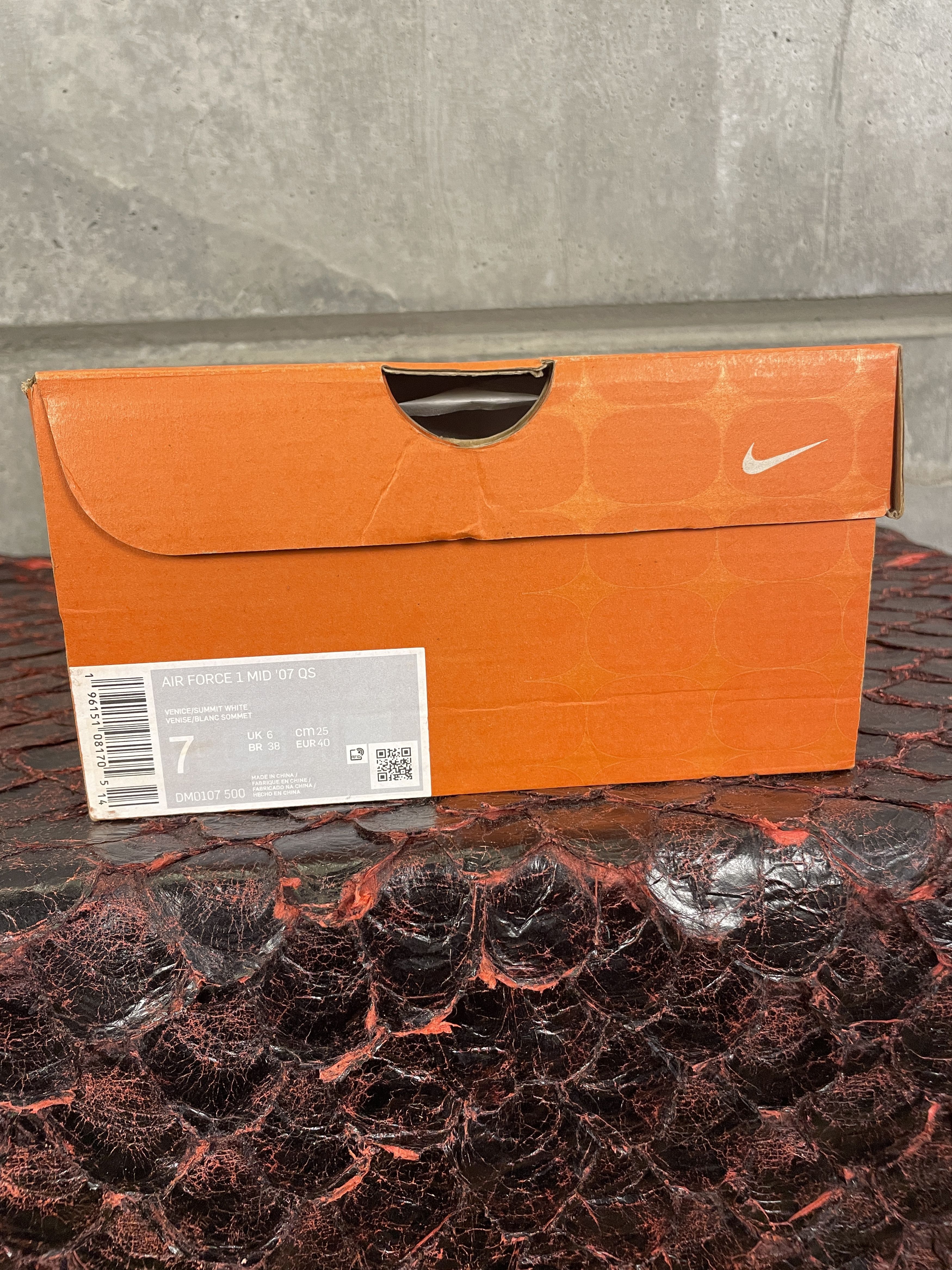 Nike Nike Air Force 1 Mid QS '07 'Venice' Size US 7 / EU 40 - 2 Thumbnail