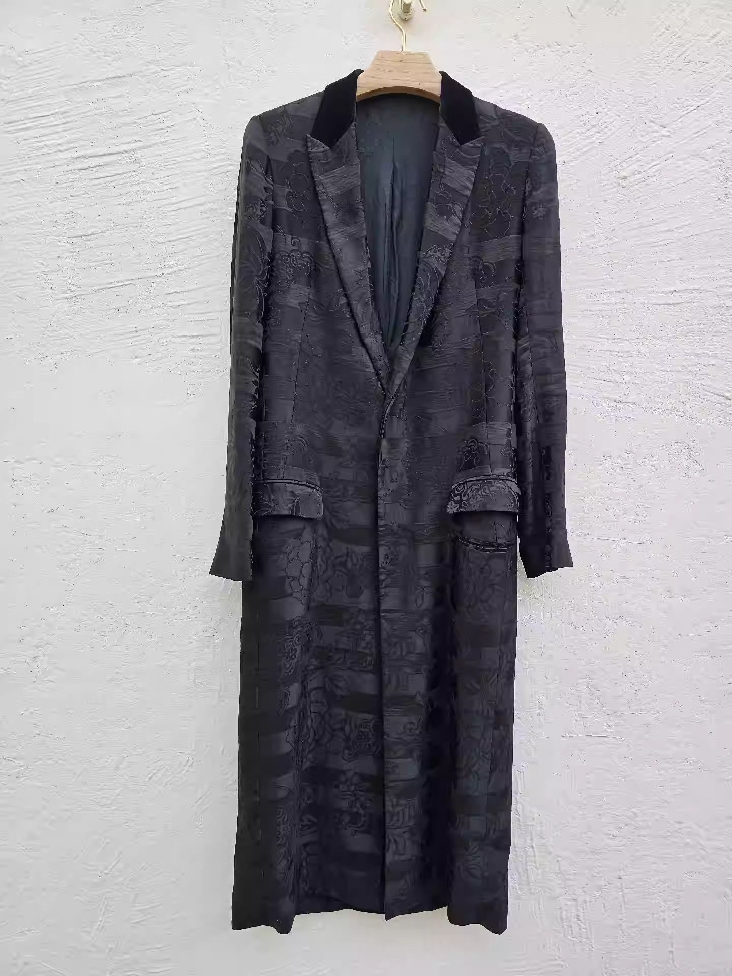 Haider Ackermann Haider Ackermann embroidered coat Size US M / EU 48-50 / 2 - 1 Thumbnail