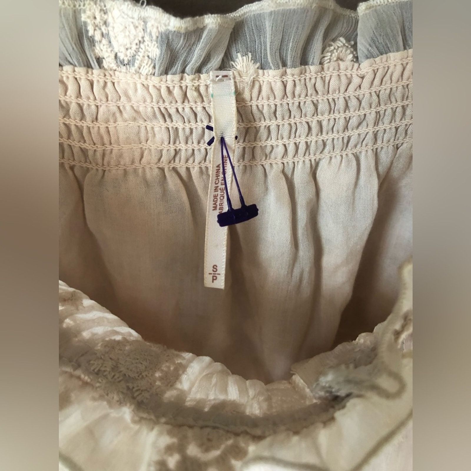 Free People Free people lace embroidered sheer long sleeve dress. Size S / US 4 / IT 40 - 9 Thumbnail