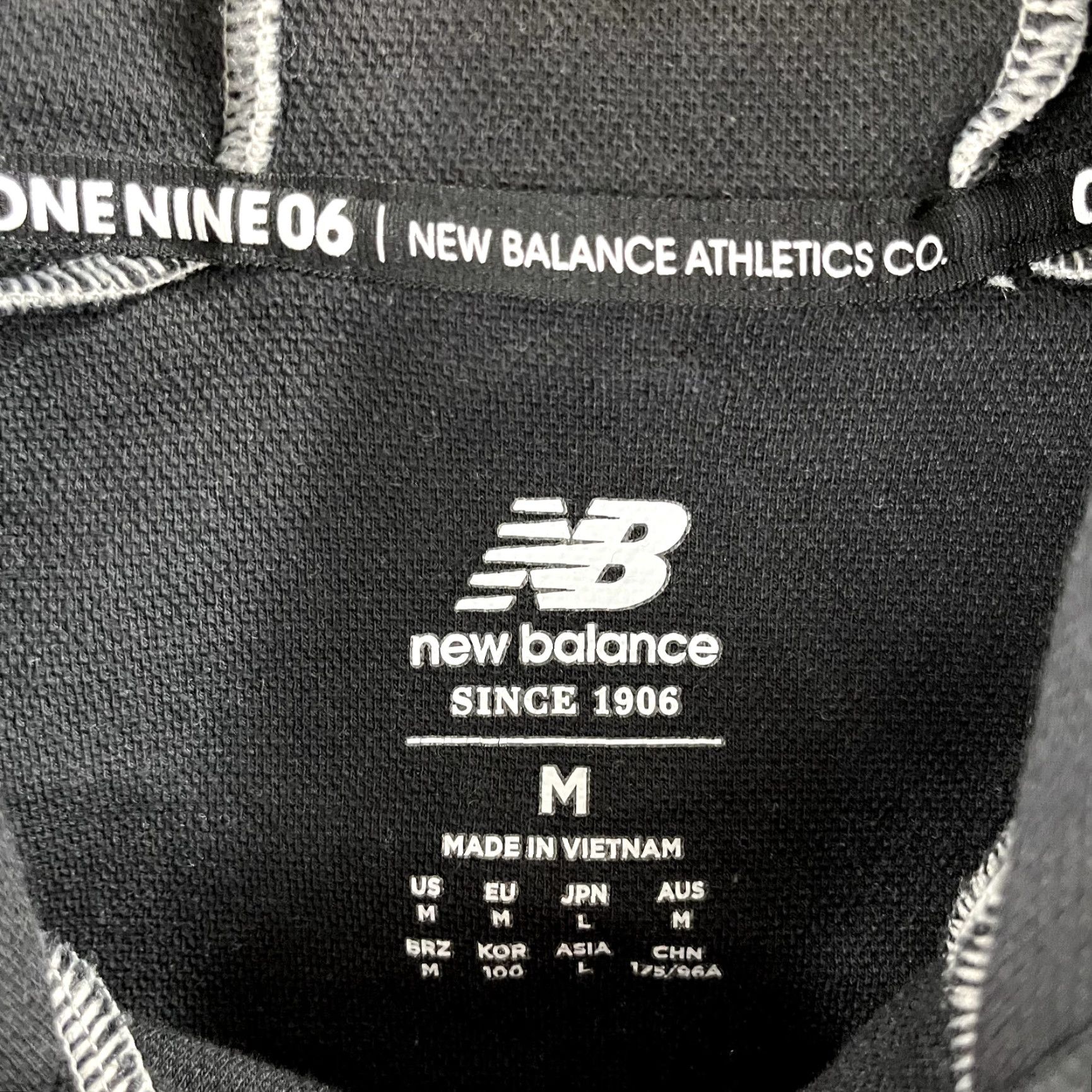 New Balance NEW BALANCE Jacket Mens Medium Gray Fortitech Fleece Full Zip Hooded Training Size US M / EU 48-50 / 2 - 3 Thumbnail