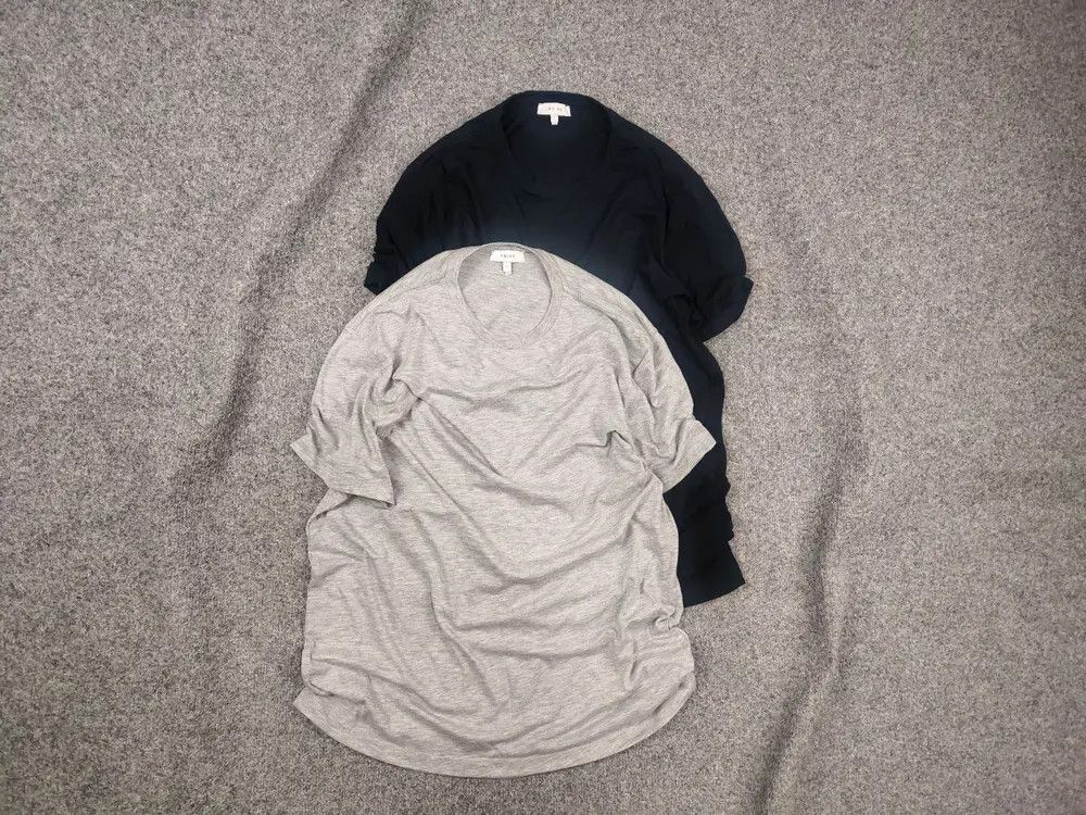 Reiss Reiss x2 Design Basic t-shirts Navy Gray minimalistic Tee Size US L / EU 52-54 / 3 - 1 Thumbnail