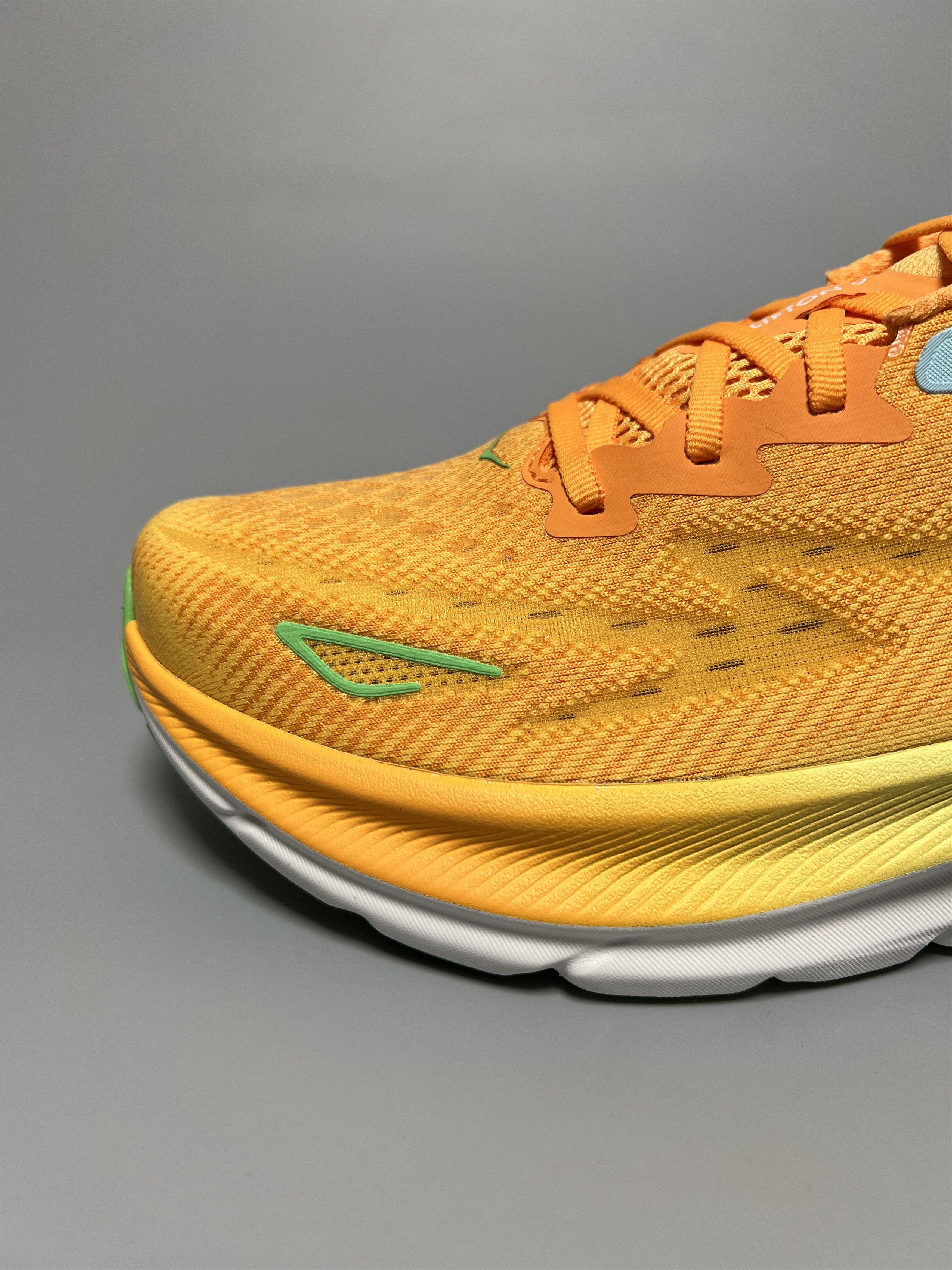 Hoka 9D Hoka One One Clifton 9 Running Shoes Walking Gym Size US 9 / EU 42 - 8 Thumbnail