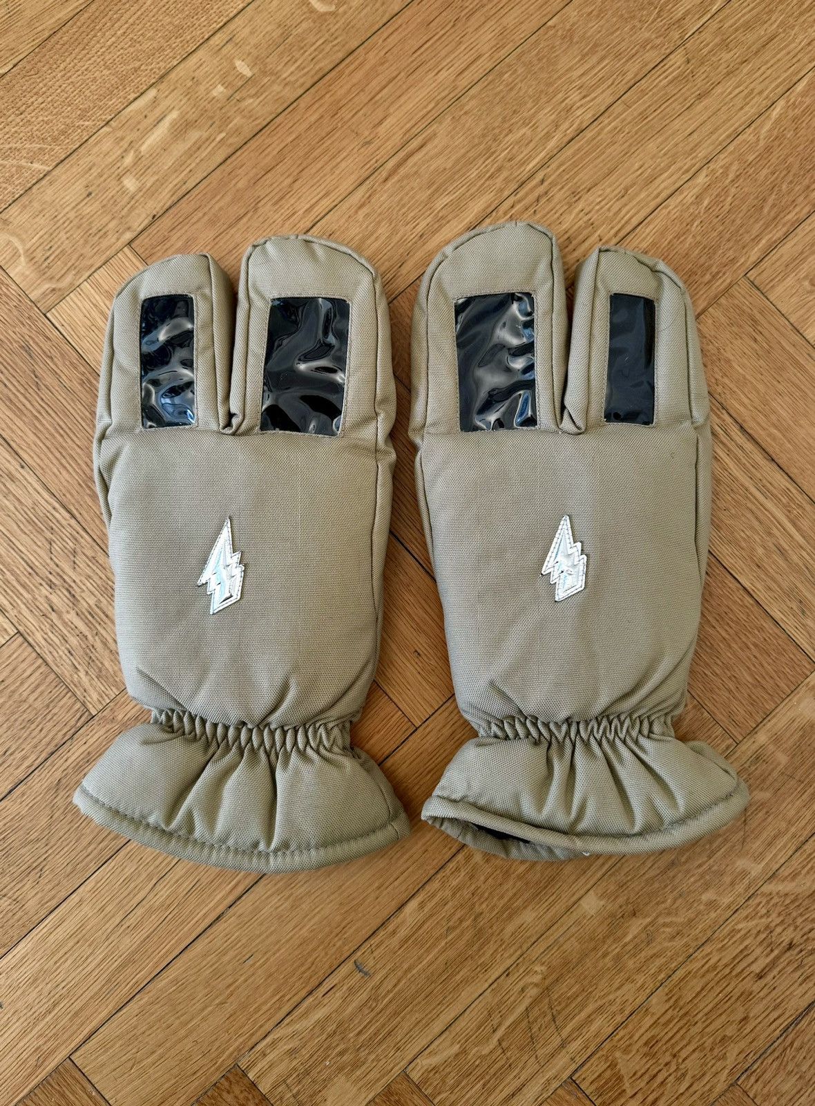 WALTER VAN BEIRENDONCK three-finger cut gloves FW98