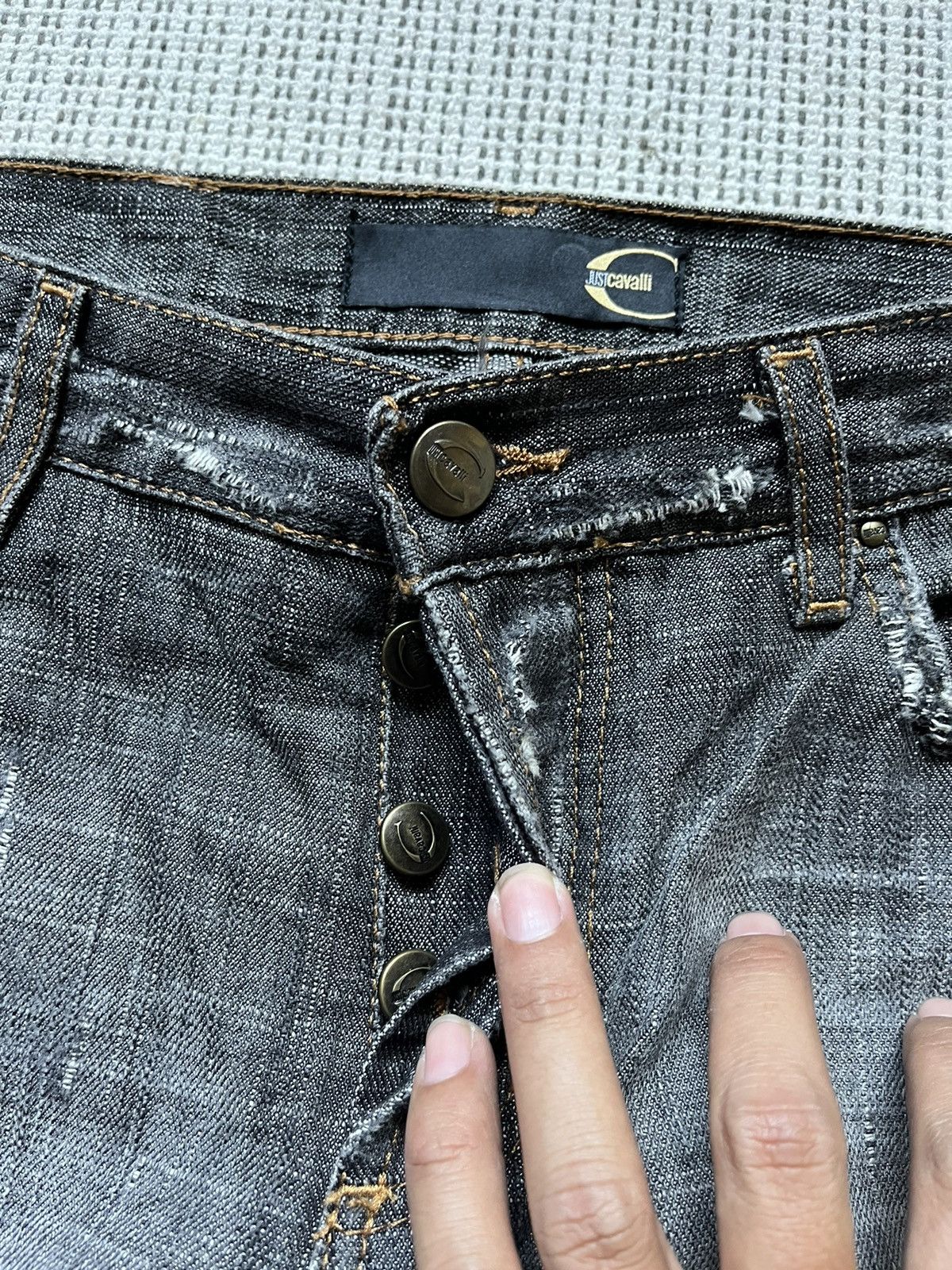 Just Cavalli Just Cavalli distressed jeans pants Size US 32 / EU 48 - 4 Thumbnail