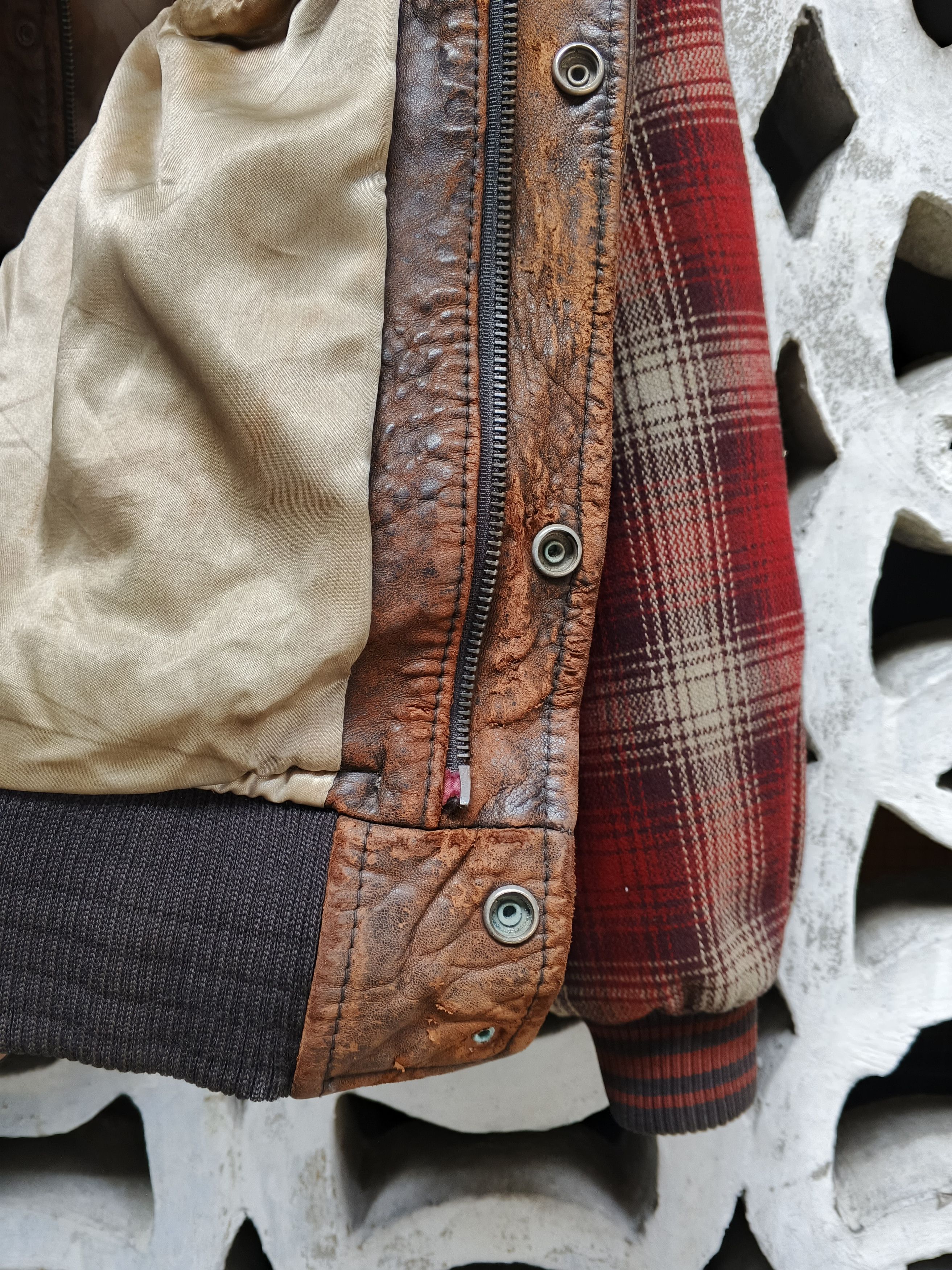 Guess 90s Guess Lake Leather Flannel Jacket Size US L / EU 52-54 / 3 - 5 Thumbnail