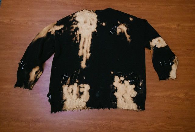 R13 Bleached Distressed Crewneck Sweater Size M / US 6-8 / IT 42-44 - 2 Thumbnail