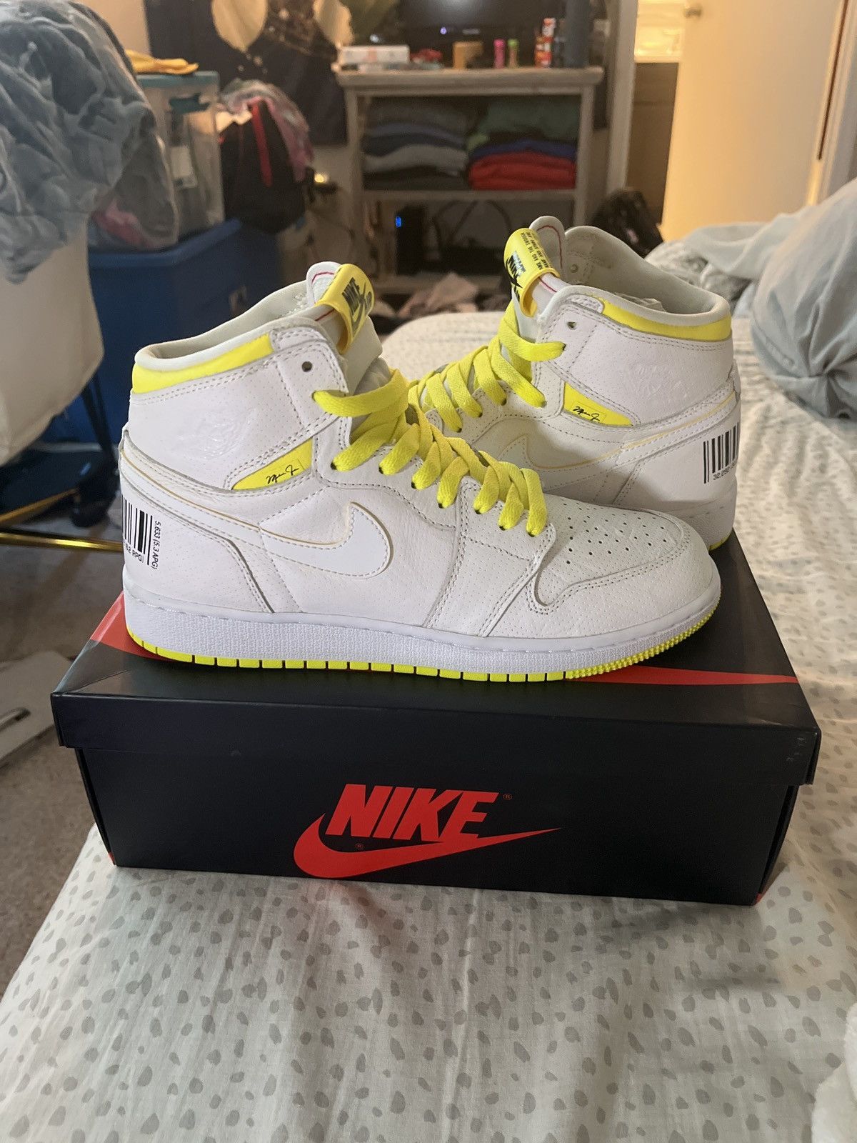 Air Jordan 1 First Class Flight NEW Footwear