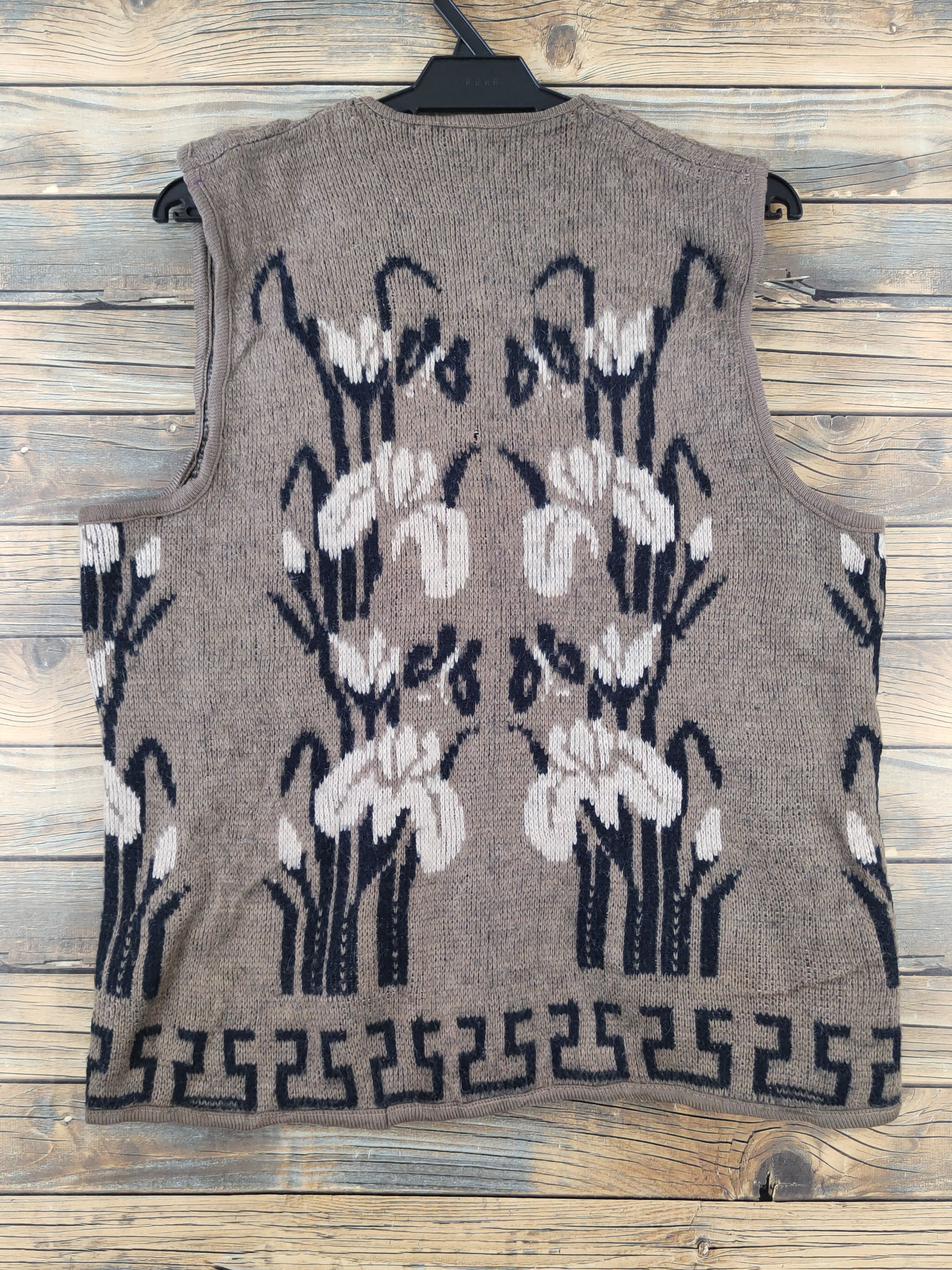 Homespun Knitwear × Japanese Brand × Vintage Vintage Art designs Japanese Brand Brown Knitwear Vests Size M / US 6-8 / IT 42-44 - 7 Thumbnail