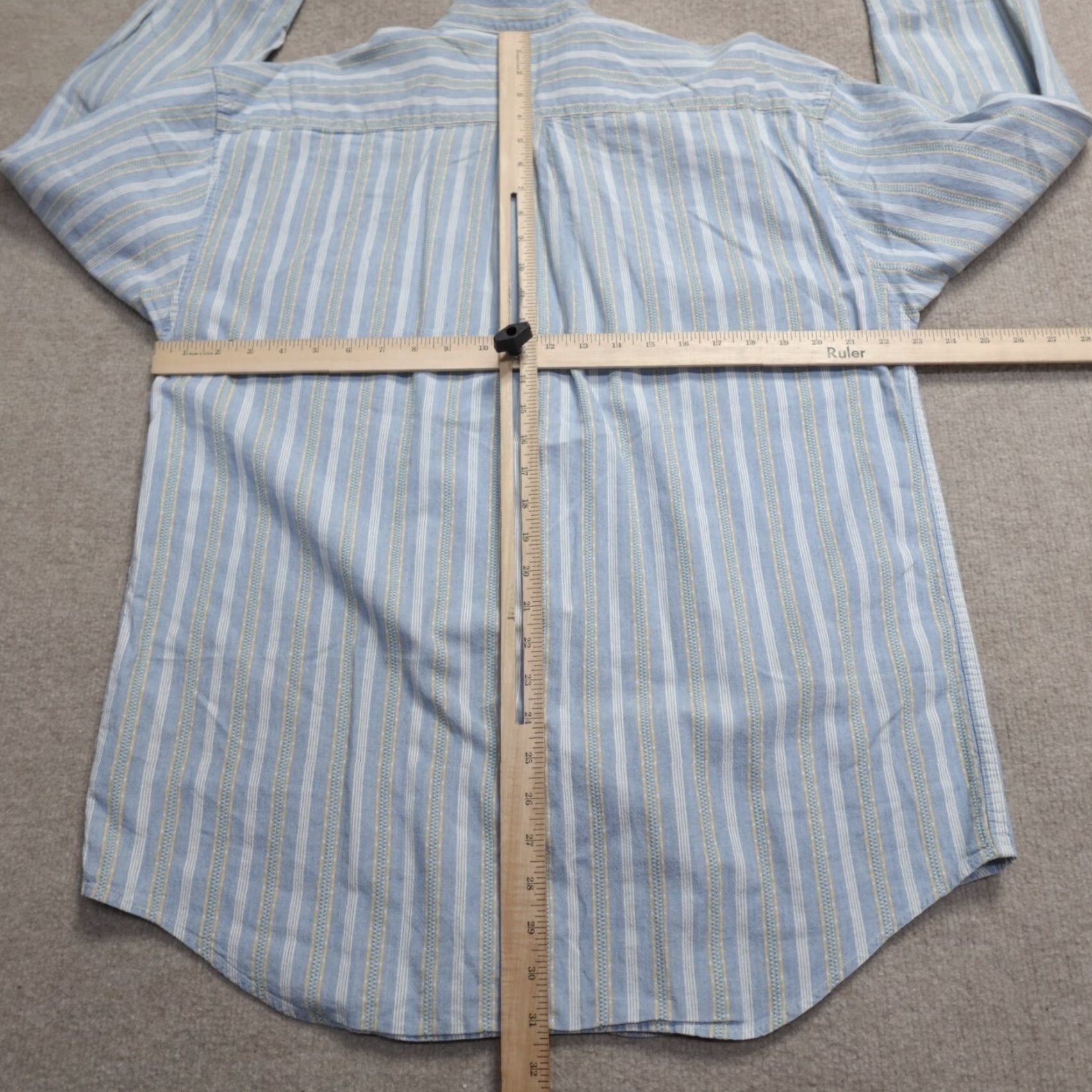 Vintage VINTAGE Guess Shirt Western Chambray Button-Down Striped Blue M Men Size US M / EU 48-50 / 2 - 4 Thumbnail
