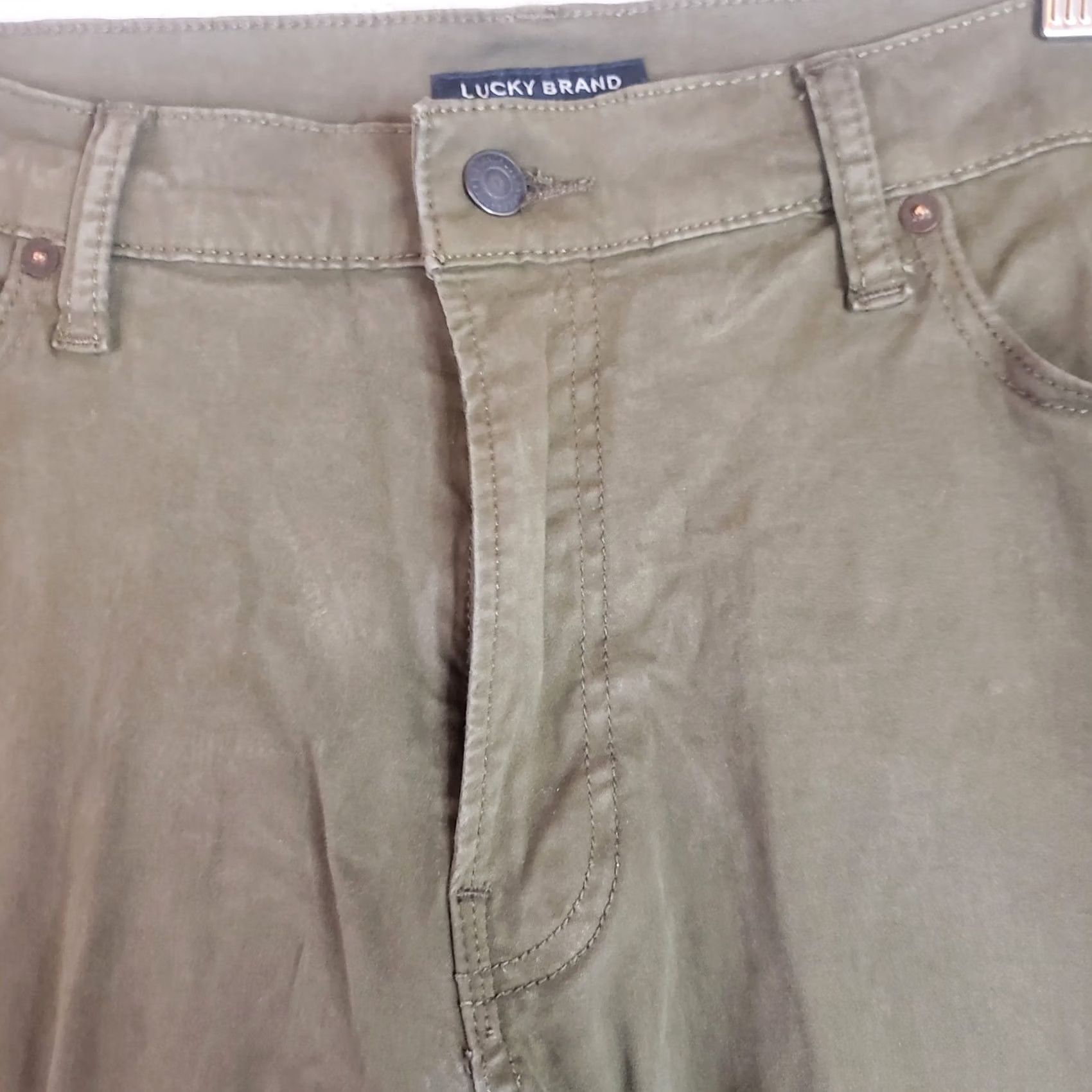Lucky Brand Lucky Brand 410 Athletic Slim Jeans Men 38x30 Green Khaki Stretch Denim Size US 38 / EU 54 - 4 Thumbnail