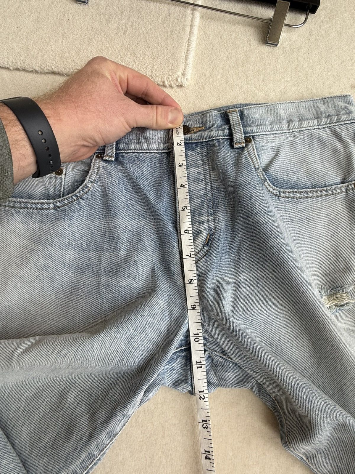 Saint Laurent Paris SS23 Saint Laurent distressed slim jeans Santa Monica 31 Size US 31 - 12 Thumbnail