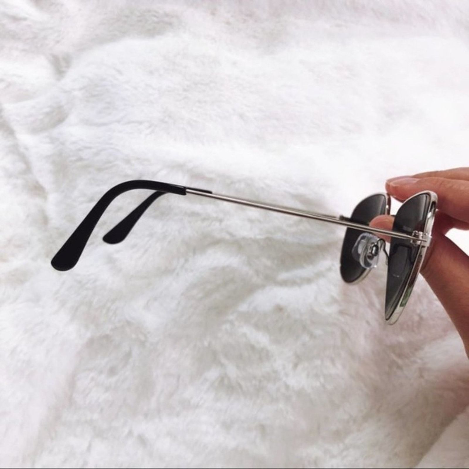 Other Hunter Silver Mirrored Aviator Sunglasses Size ONE SIZE - 6 Thumbnail