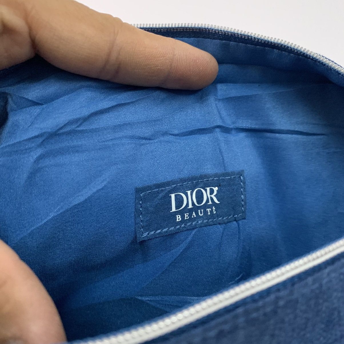 Dior Dior Beaute Small Clutch Bag Size ONE SIZE - 10 Thumbnail
