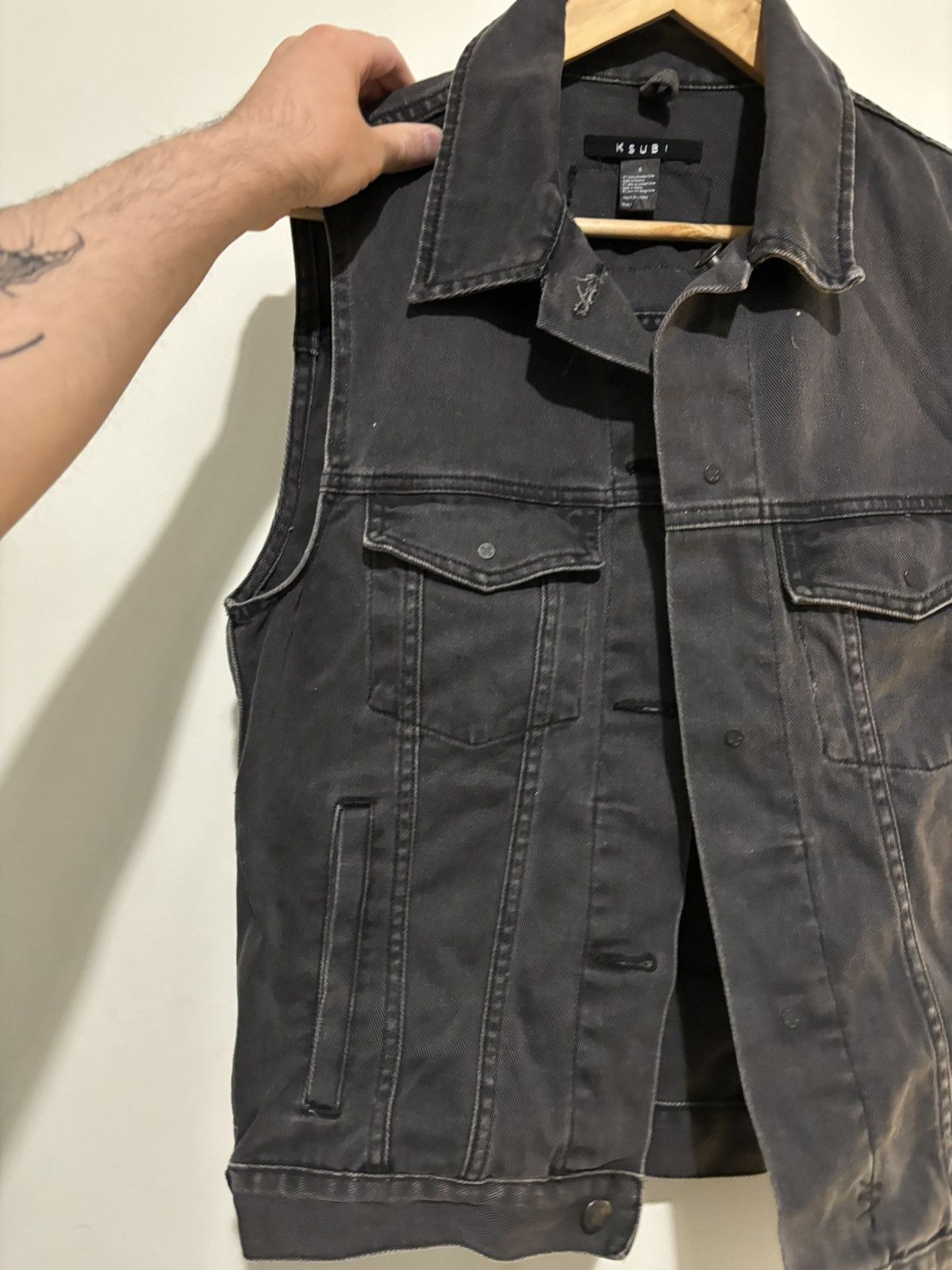 Ksubi Ksubi Classic Denim Vest with Cobra Embroidery Size US S / EU 44-46 / 1 - 4 Thumbnail