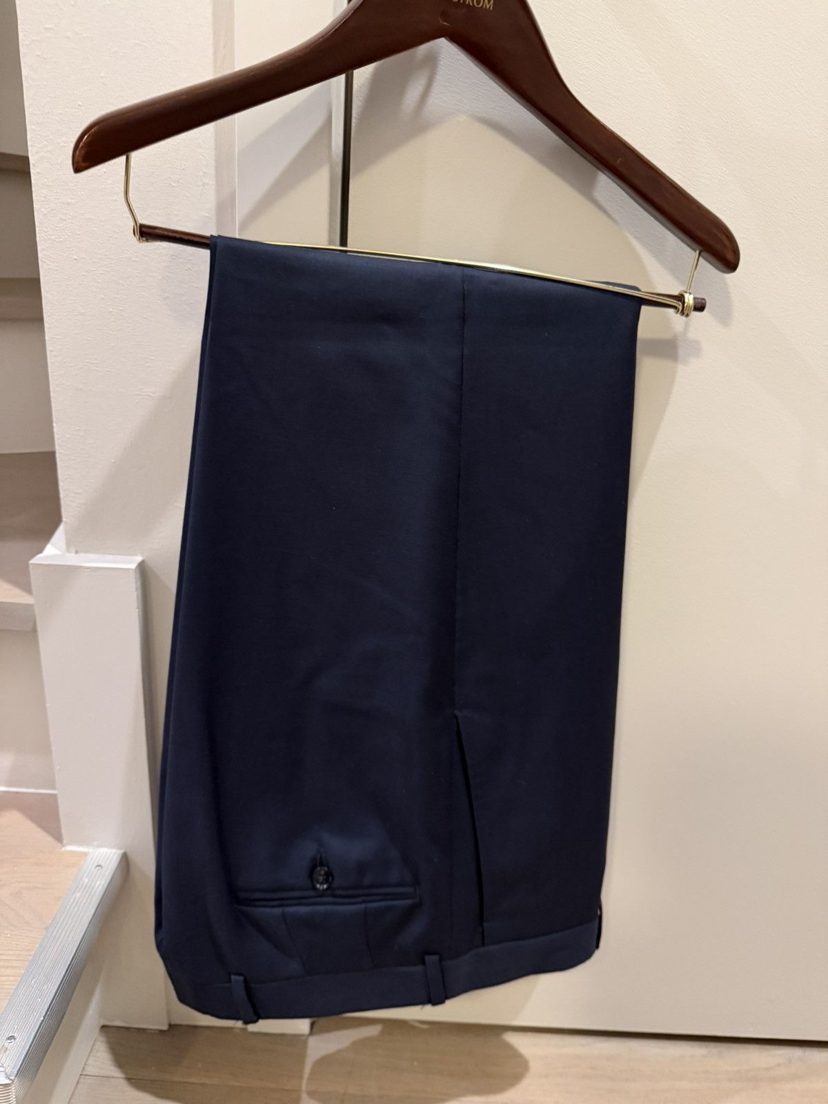 Ted Baker Dark Navy Tom Ford Suit Size 38R - 7 Thumbnail