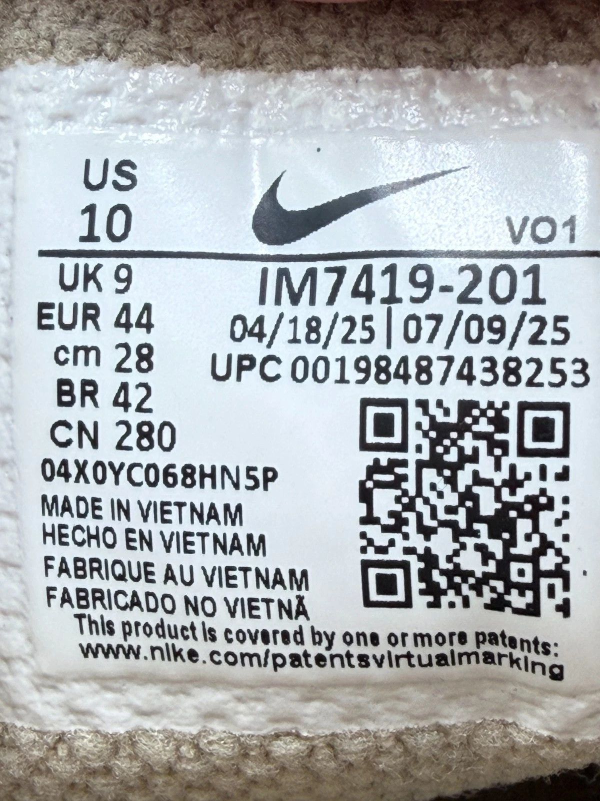 Nike × Stussy Friends and Family Stussy Nike Air Baltoro Tan F&F Size US 10 / EU 43 - 8 Thumbnail