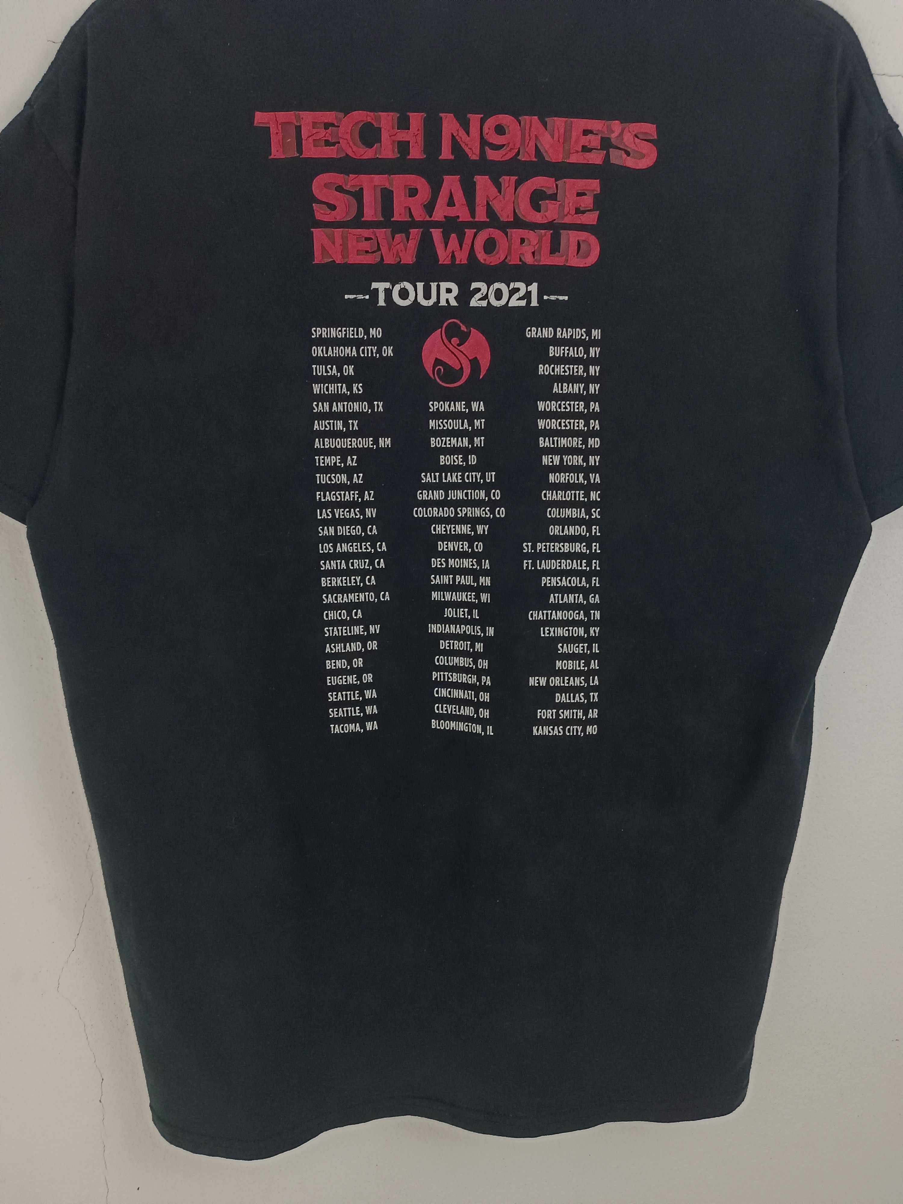 Rap Tees TECH N9NE'S STRANGE NEW WORLD TEE eminem tupac biggie Size US L / EU 52-54 / 3 - 16 Thumbnail