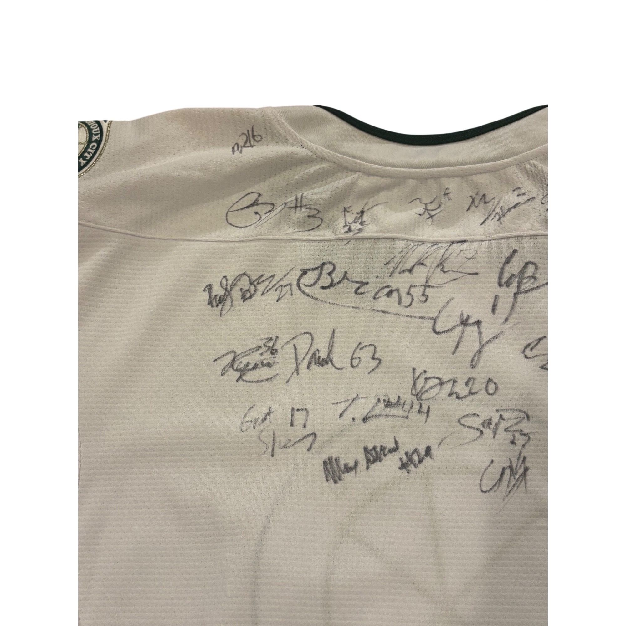 Other Rare 2022-2023 Sioux City Musketeers Team Signed Authentic U Size US XXL / EU 58 / 5 - 6 Thumbnail