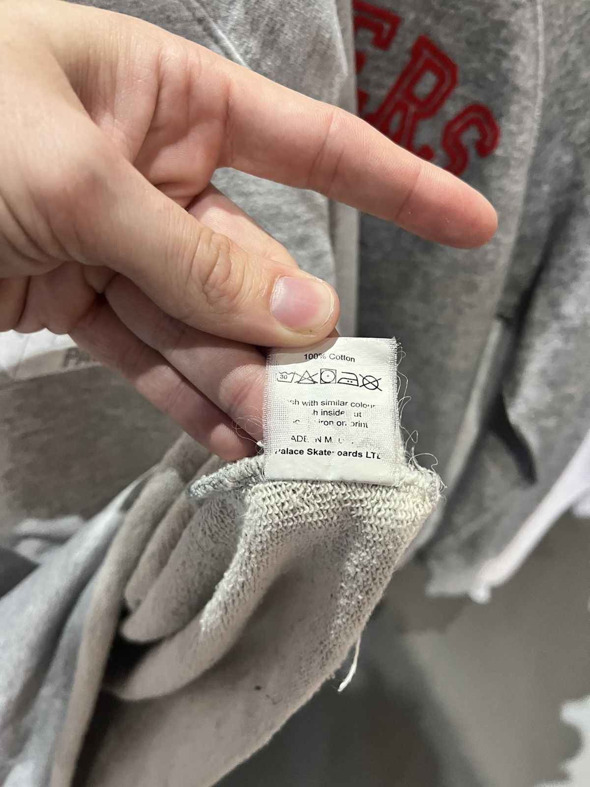 Palace Palace Skateboards Tropical Cropped Crewneck Sweatshirt 
