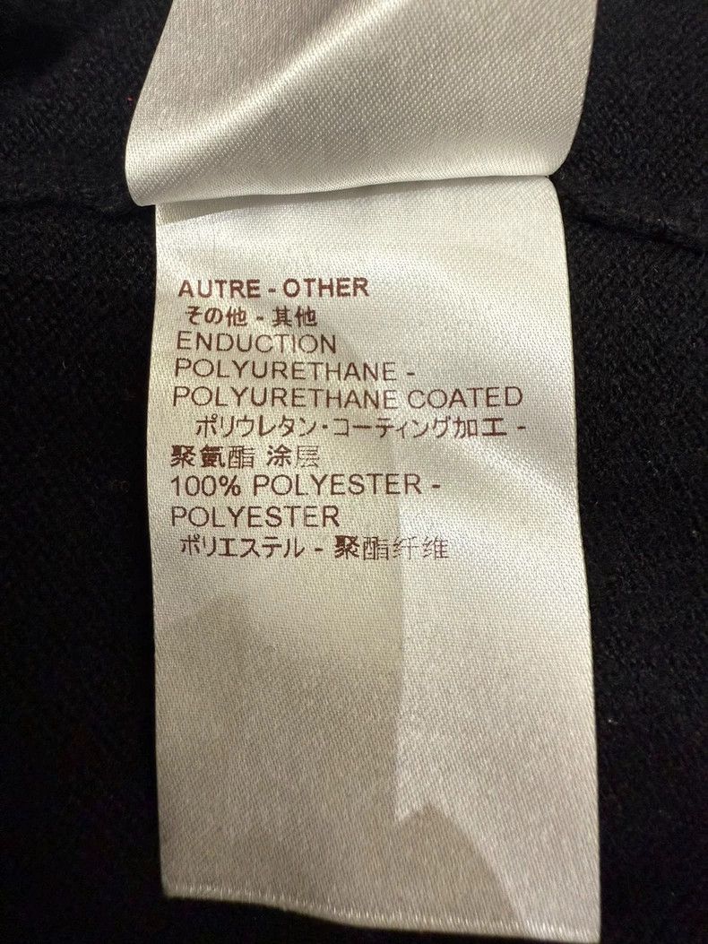 Louis Vuitton Louis Vuitton Classic presbyopic button turtleneck cashmer Size US S / EU 44-46 / 1 - 6 Thumbnail