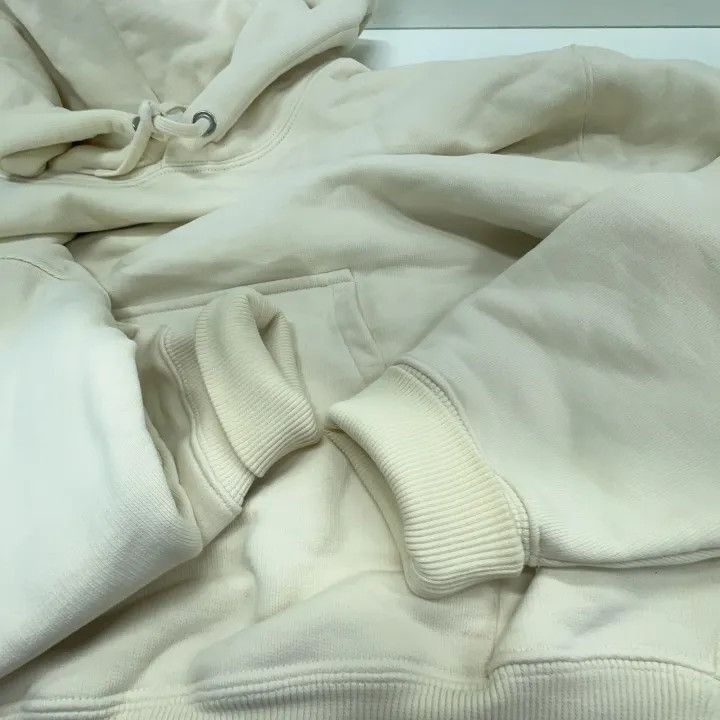 AMI AMIPARIS Heart Hoodie for Couples in Beige -2507 Size US S / EU 44-46 / 1 - 9 Thumbnail