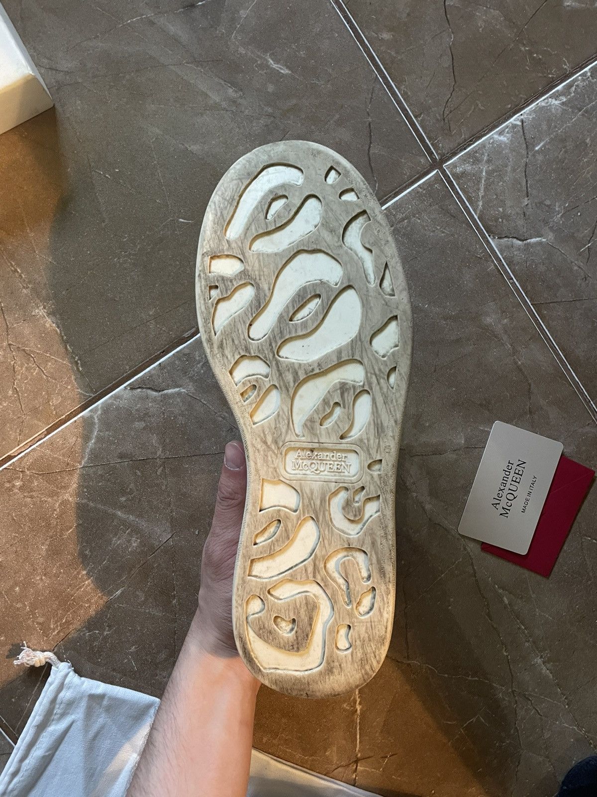 Alexander McQueen Authentic Alexander McQueen Oversized Sneakers - Size 39 Size US 9 / IT 39 - 6 Thumbnail