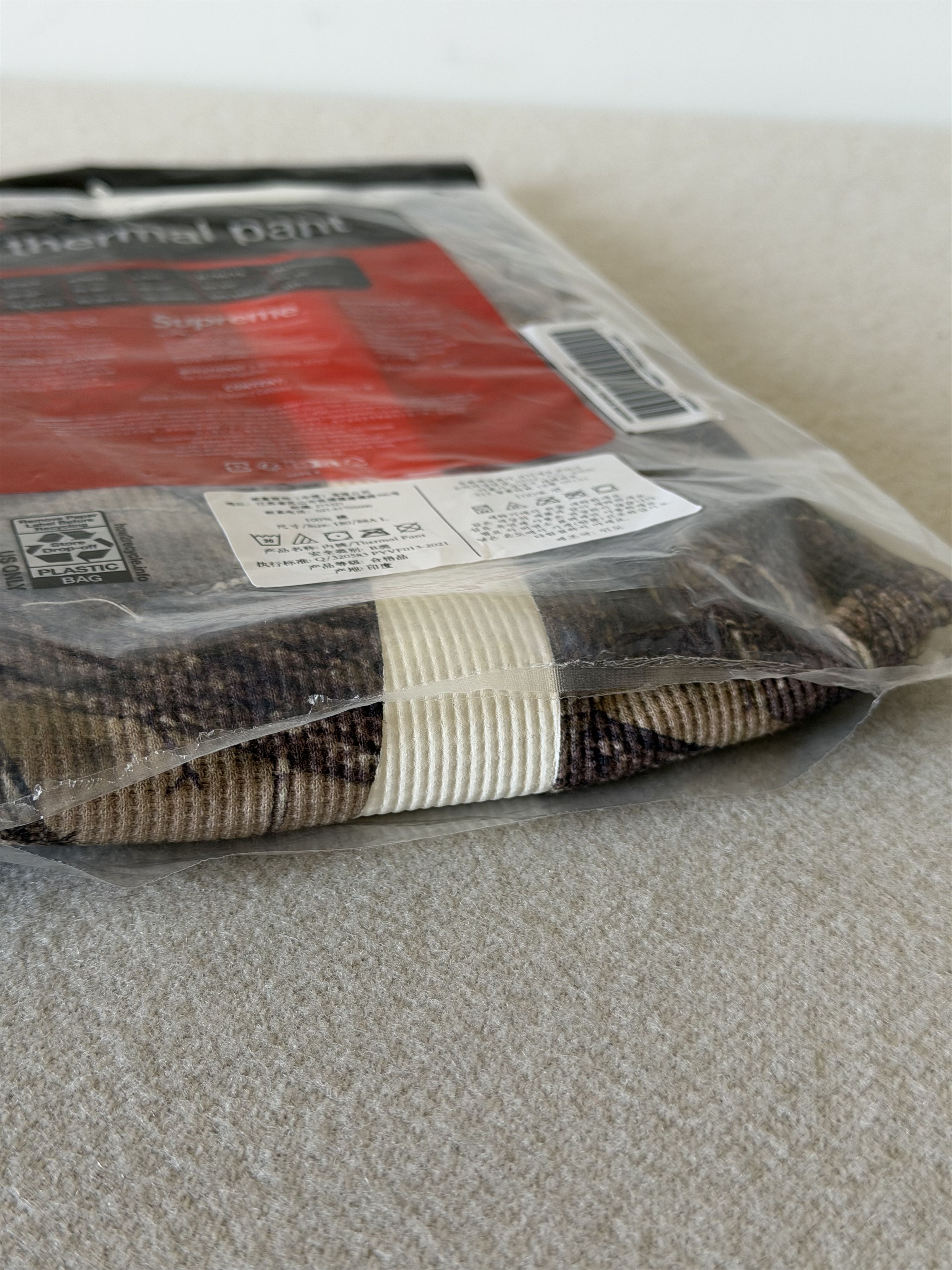 Hanes × Supreme Supreme Hanes Bones Thermal Pants in Woodland Camo Size US 34 / EU 50 - 3 Thumbnail
